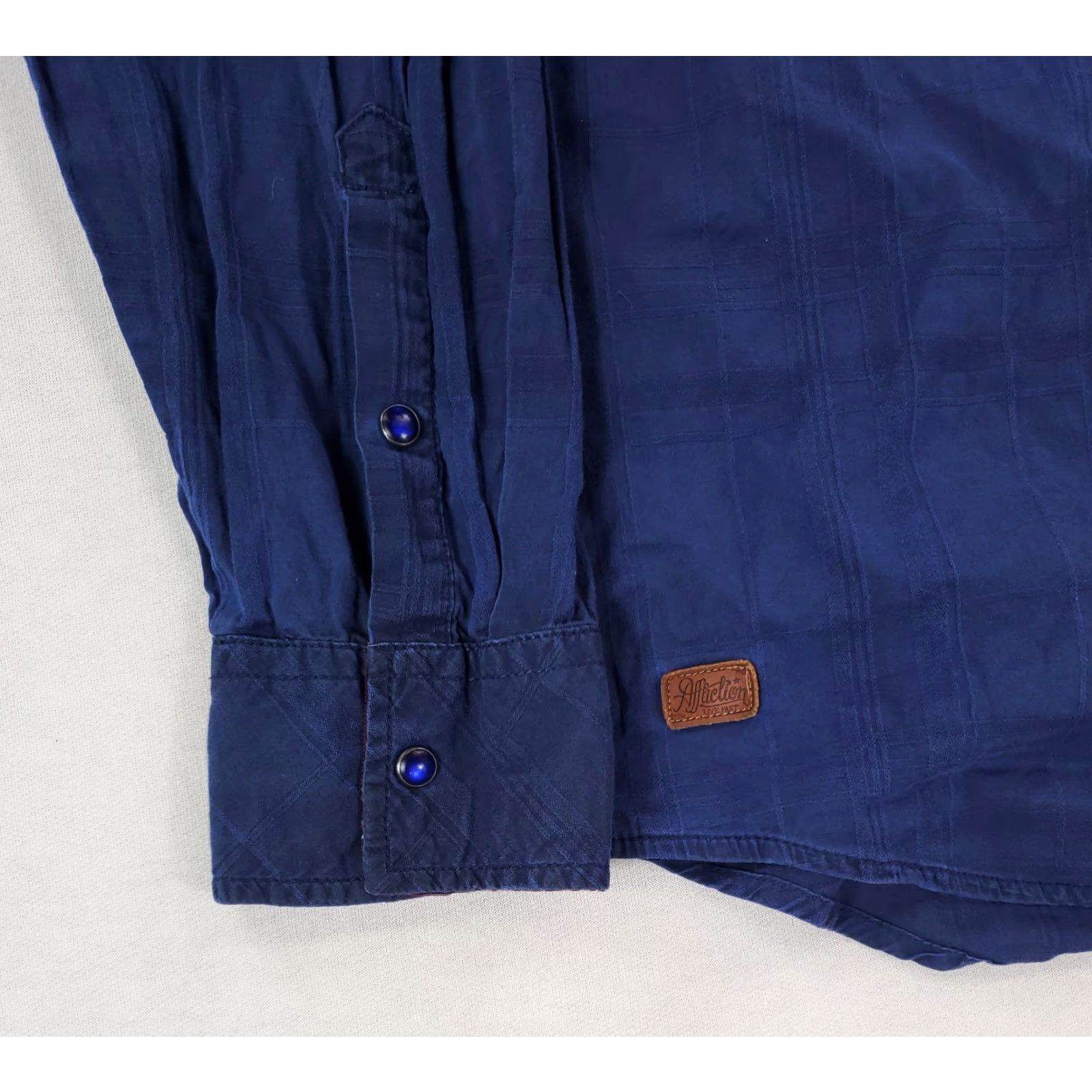 Affliction VINTAGE Affliction Pearl Snap Shirt Embroidered Atheltic Fit Blue Long Sleeve Mens XL Size US XL / EU 56 / 4 - 2 Thumbnail