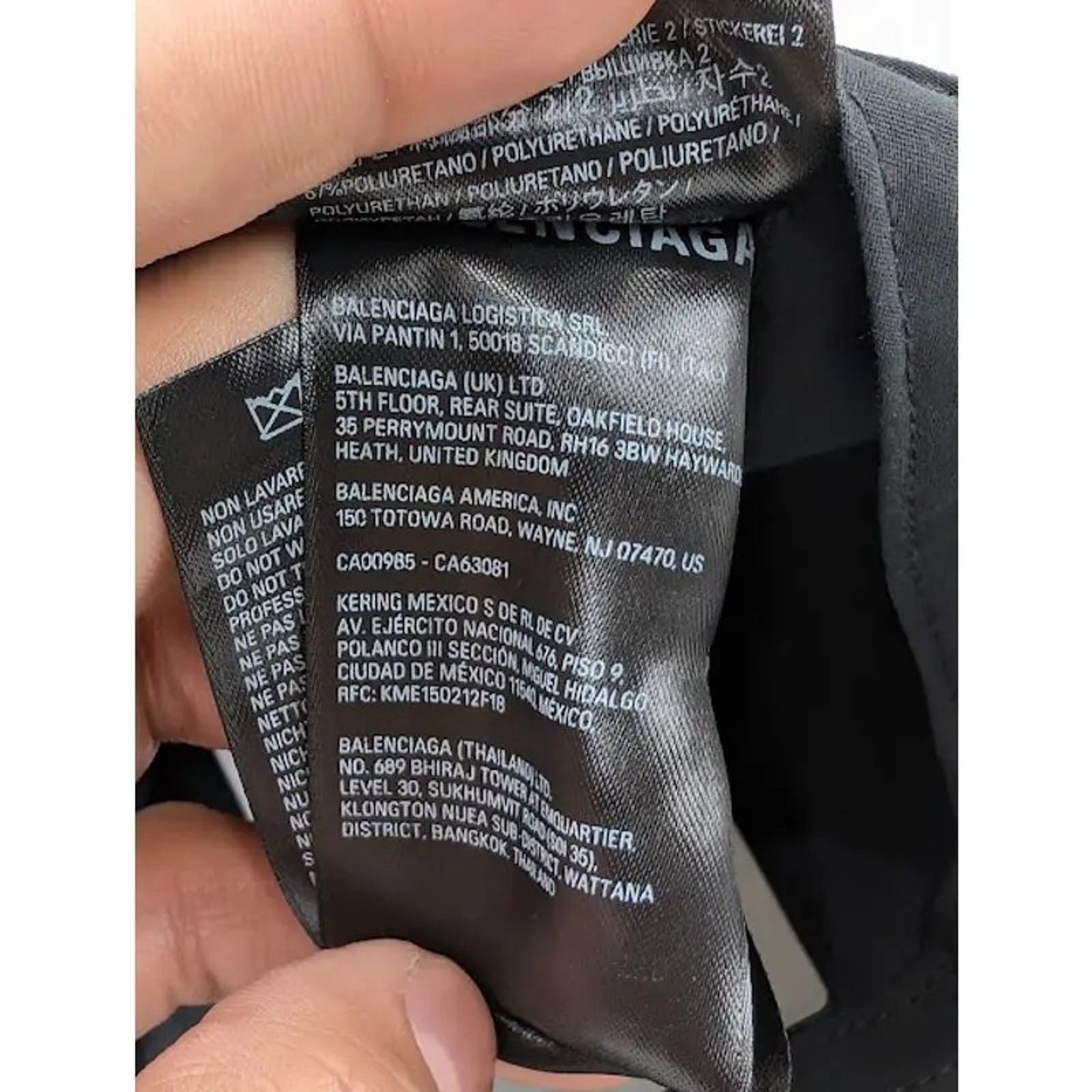 Balenciaga o1rshd1 Q:11 / Size: S ( 55 CM ) / Racer Hat / Cap in Black Size ONE SIZE - 16 Thumbnail