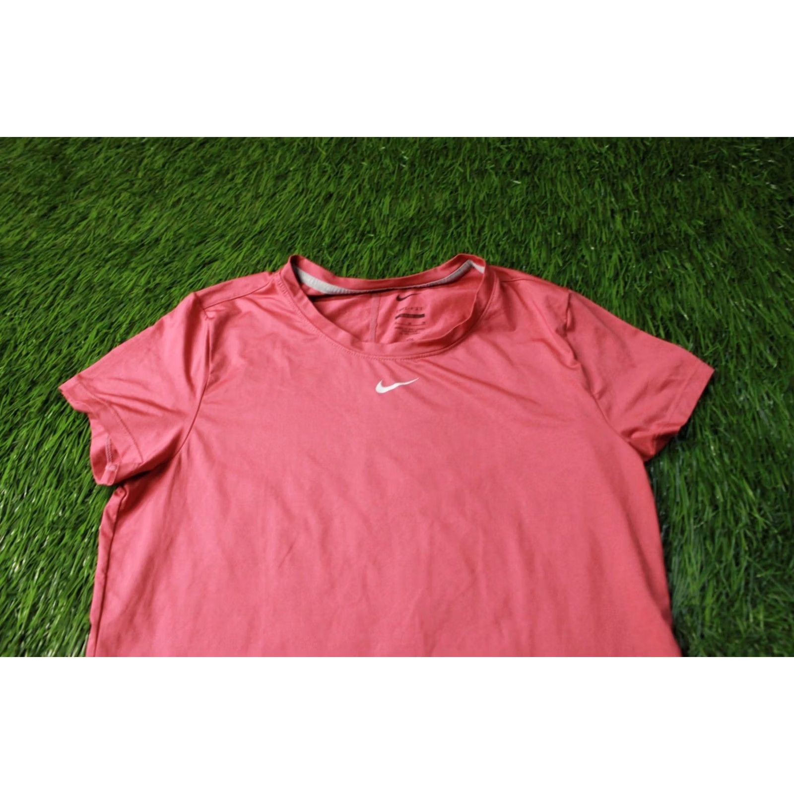 Nike NIKE DRI-FIT 2021 ORIGINAL RUN TRAINING WOMEN SHIRT JERSEY T-SHIRT M PINK Nike Dri-FIT Run Women Shirt Jersey T-Shirt M Pink Womens 2021 Run Size M / US 6-8 / IT 42-44 - 3 Thumbnail