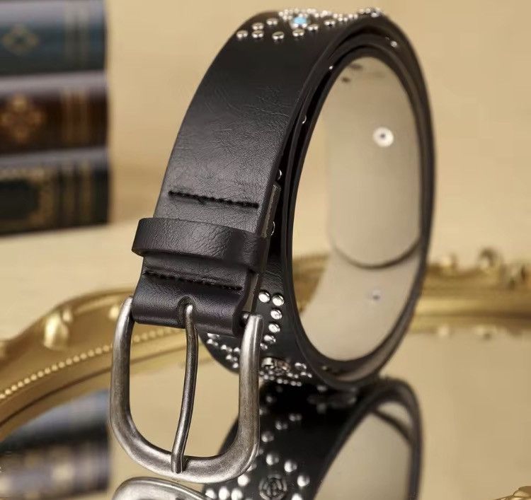 Japanese Brand MAPLE Leave Alloy Rivet Pu Leather Belt 122 cm Size 34 - 2 Thumbnail