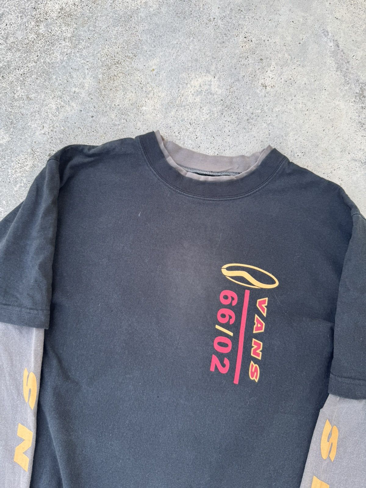 Vans Thrashed Vans Skateboard Double Layer Grunge Tees Size US L / EU 52-54 / 3 - 2 Thumbnail