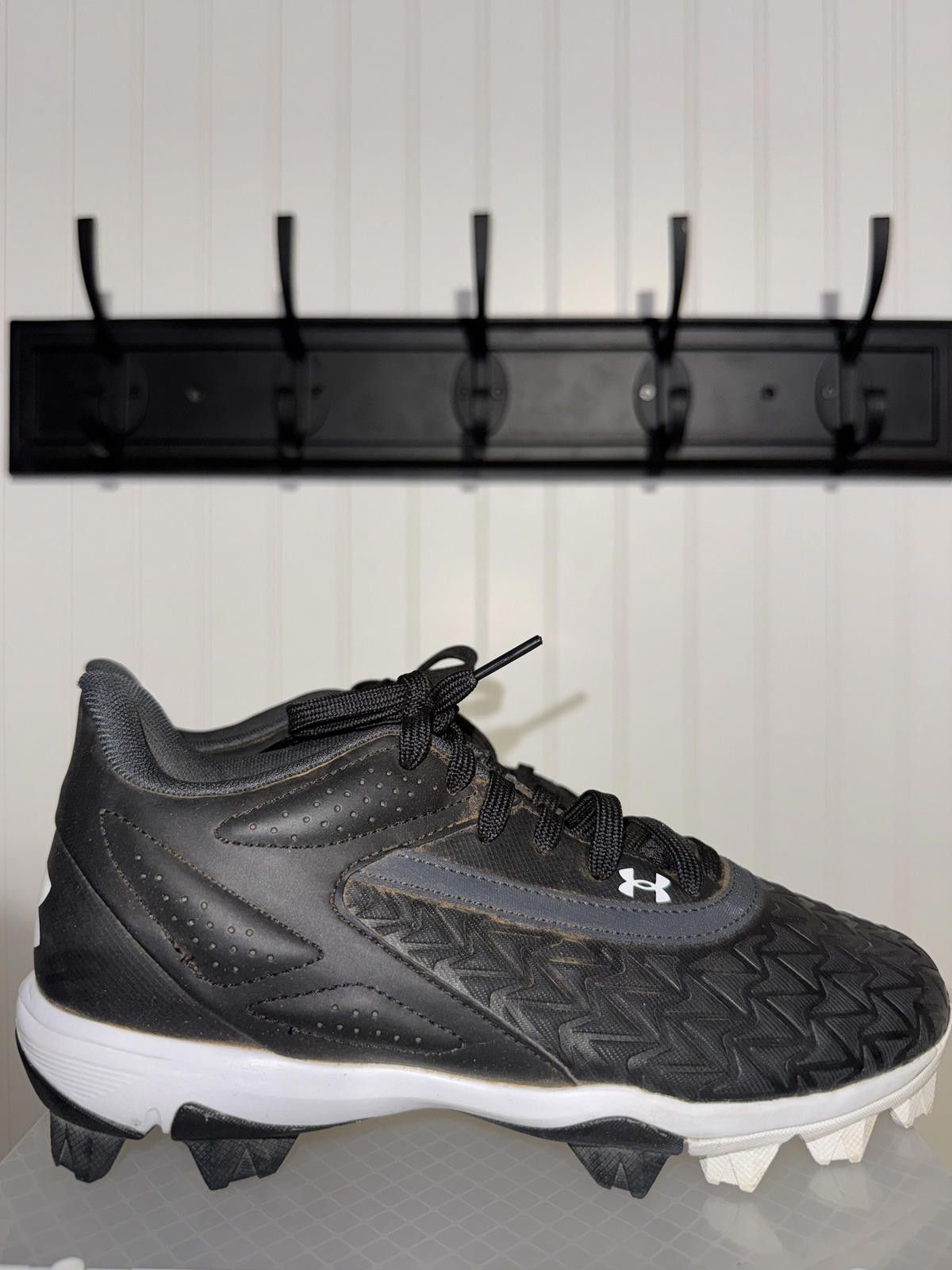 Under Armour Under Armour Black Baseball Cleats Size 4 Size US 5 / EU 37 - 1 Thumbnail