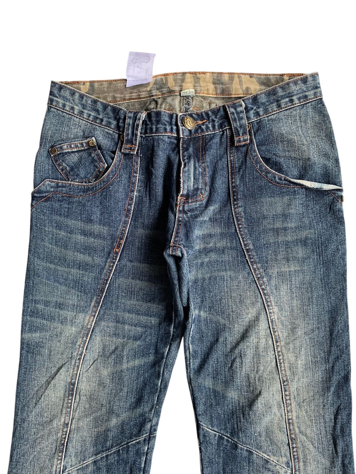 Tornado Mart FLARE💥 CROWN J JAPANESE PUNK STYLE DISTRESSED DENIM Size US 31 - 6 Thumbnail