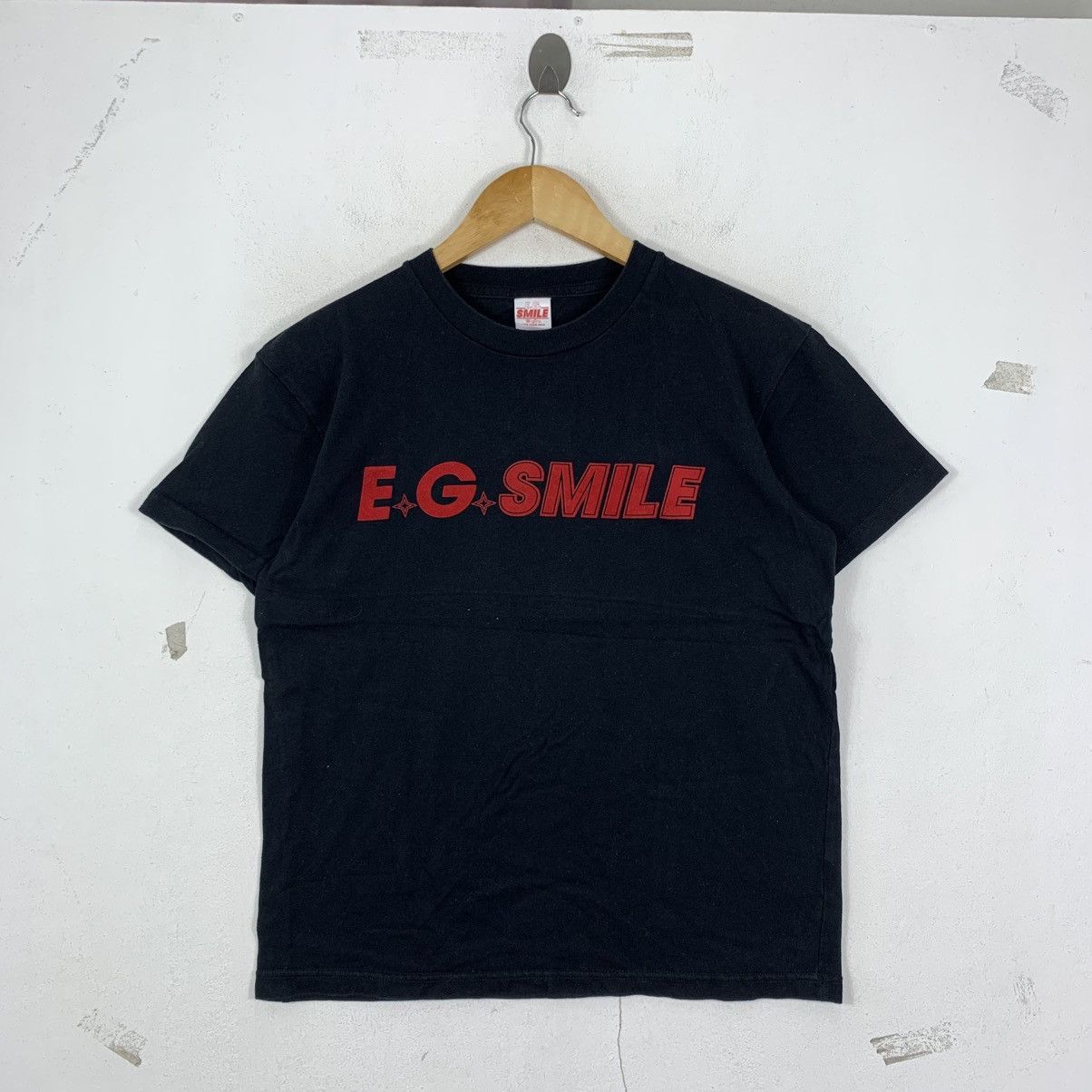 Japanese Brand E-GIRLS EG Smile Live Tour Japanese Band Short Sleeve Tshirt Size US M / EU 48-50 / 2 - 4 Thumbnail