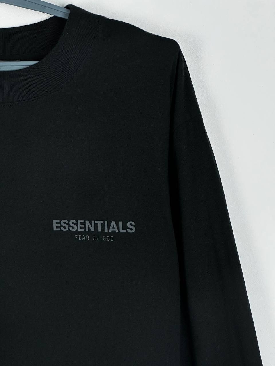Fear of God Fear of God Essentials Black Longsleeve T Shirt Size US XL / EU 56 / 4 - 4 Thumbnail