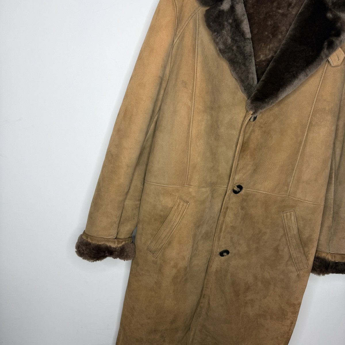 Genuine Leather Vintage Shearling Coat like Prada Size US M / EU 48-50 / 2 - 3 Thumbnail