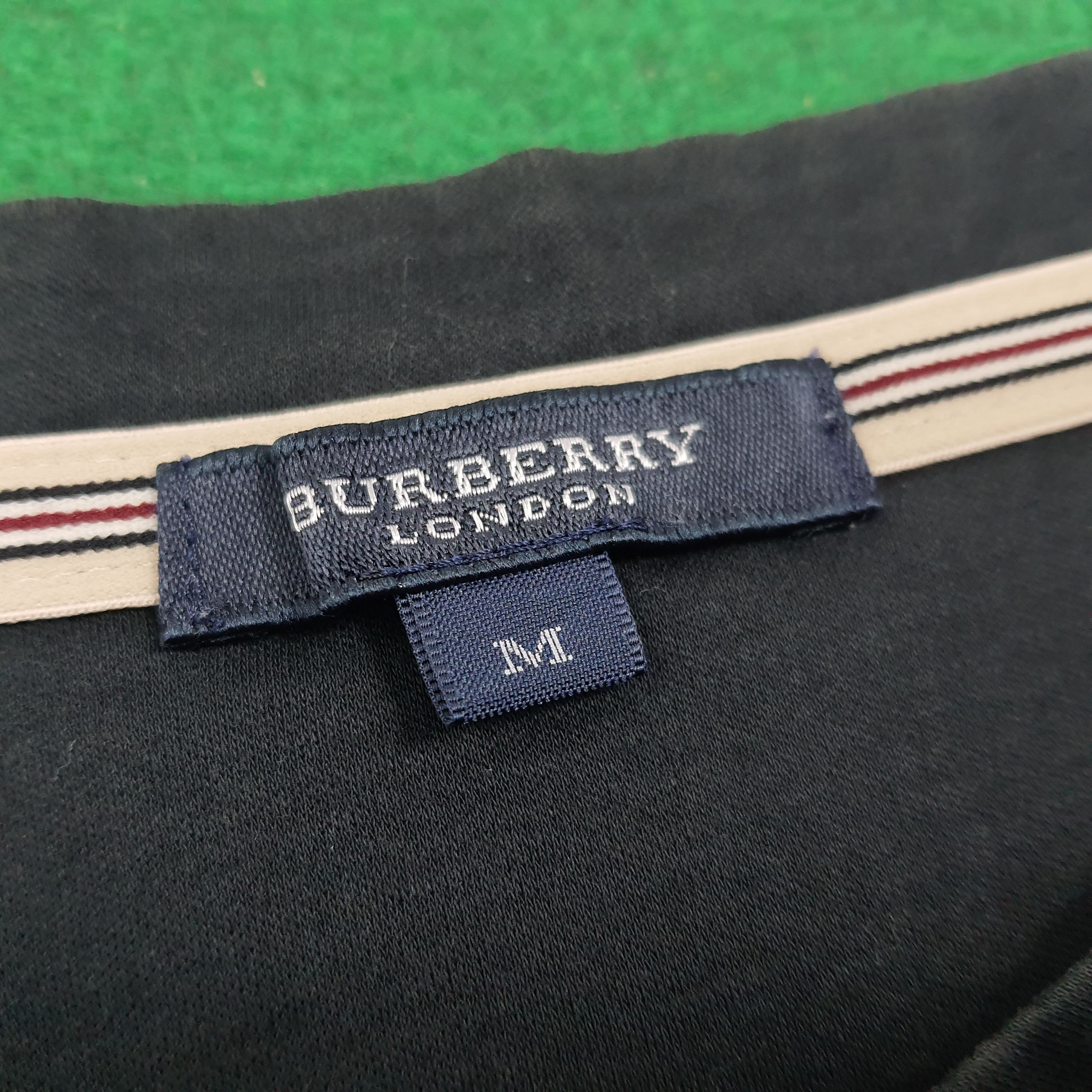 Burberry × Vintage Vintage Burberry London Button Tshirt Size US L / EU 52-54 / 3 - 5 Thumbnail