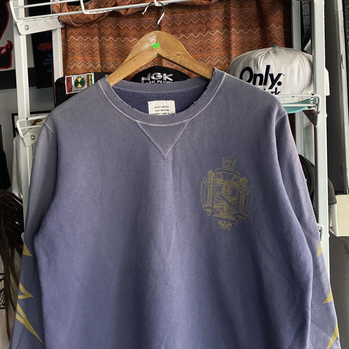WHIZ LIMITED 09AW Faded Wash Crewneck Sweatshirt w/ Lightning Bolt Crest Size US M / EU 48-50 / 2 - 3 Thumbnail