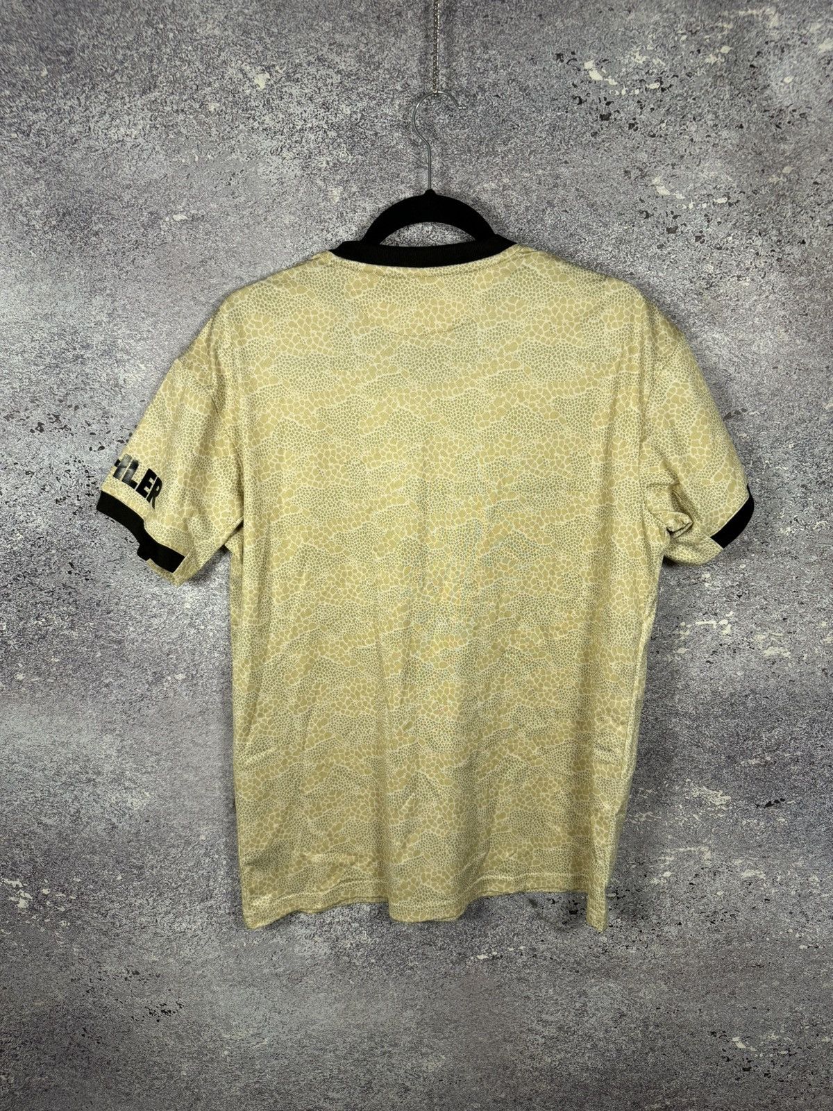 Vintage Vintage Manchester United 2019/20 Away Adidas Jersey Medium Size US M / EU 48-50 / 2 - 11 Thumbnail