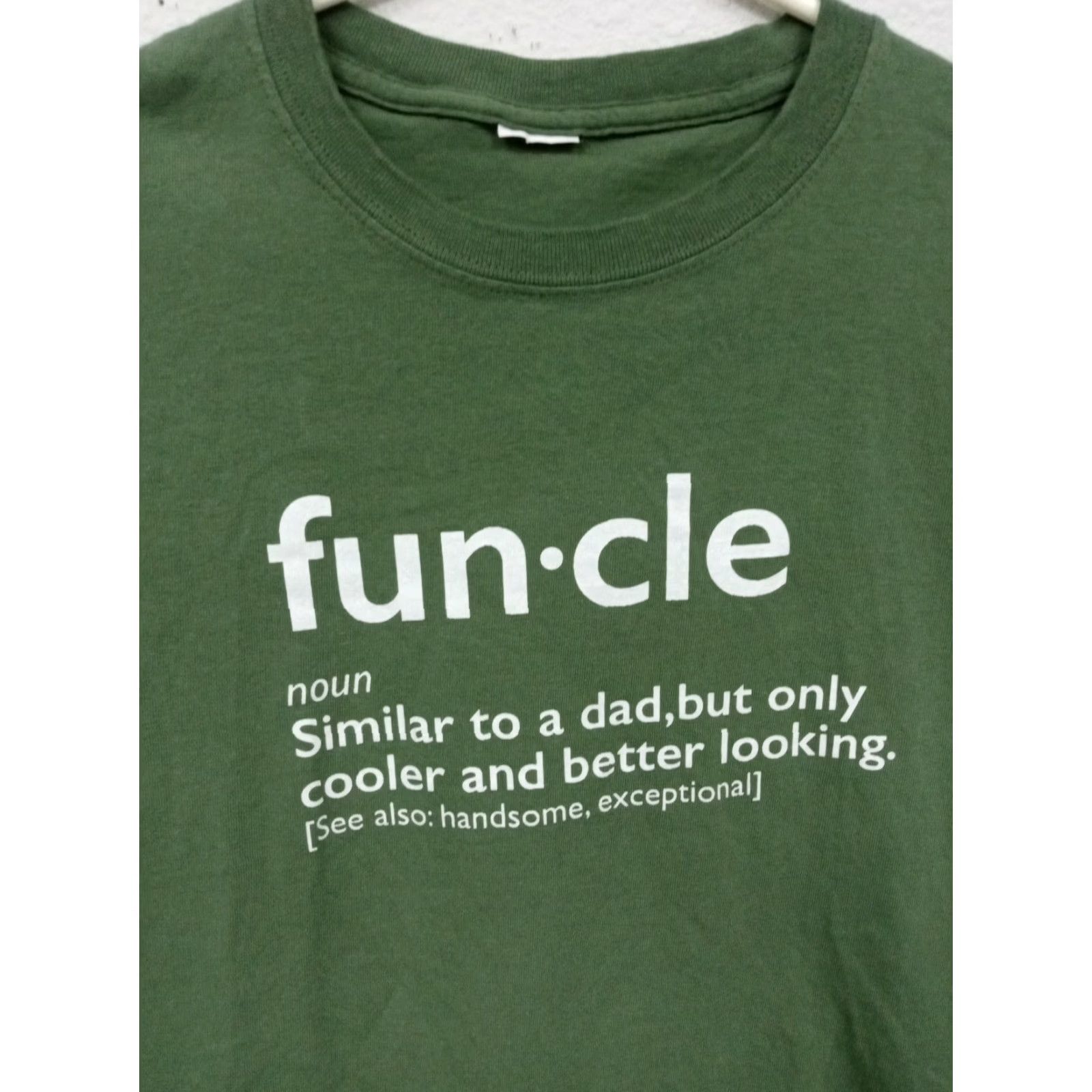 Gildan VINTAGE FUNCLE T SHIRT MEN LARGE GREEN GILDAN COTTON TEARAWAY TAG 40" CHEST Size US L / EU 52-54 / 3 - 2 Thumbnail