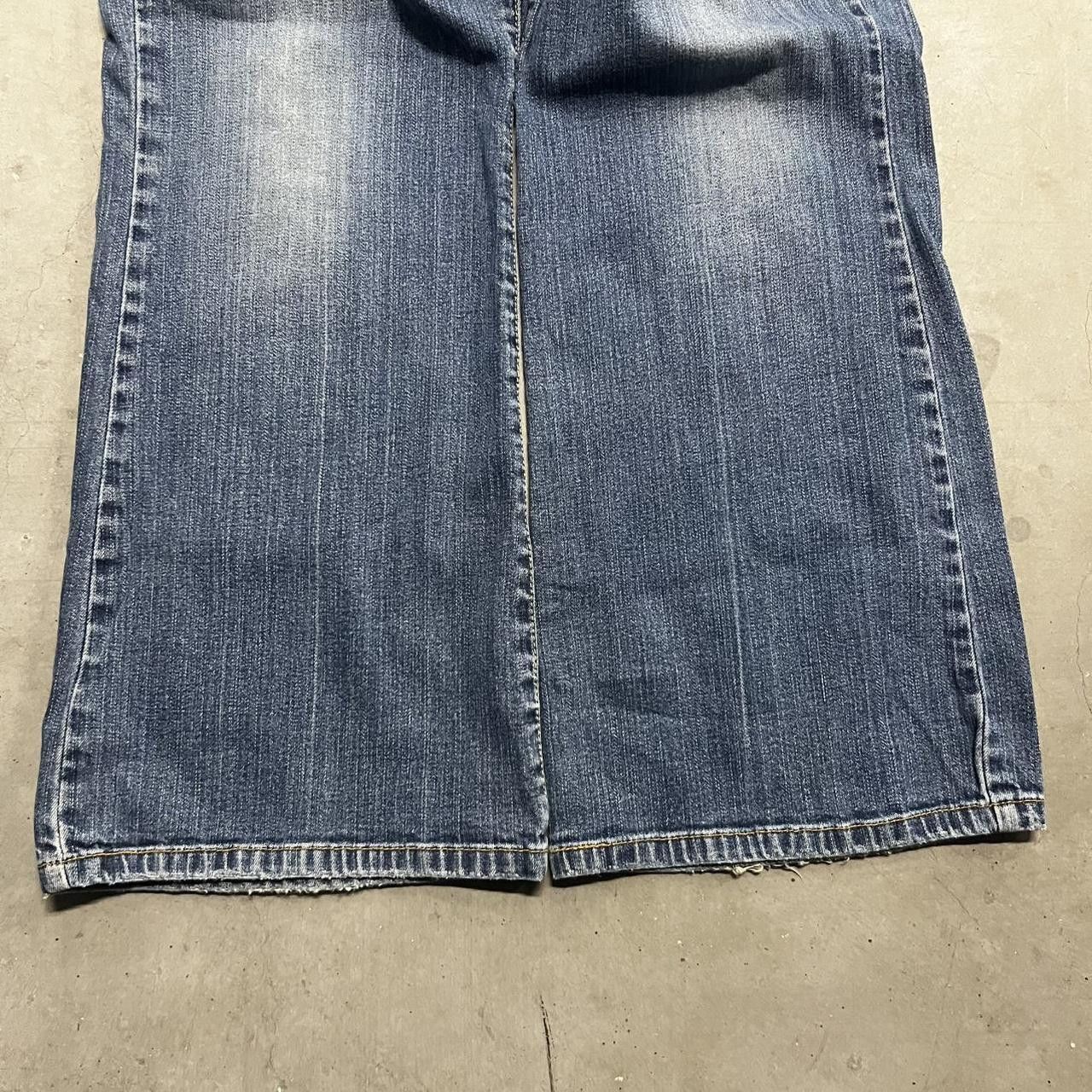 Levi's Crazy Vintage Y2K/2000s Baggy Levis Bootcut Medium Wash Skater Denim jeans! Size US 36 / EU 52 - 5 Thumbnail