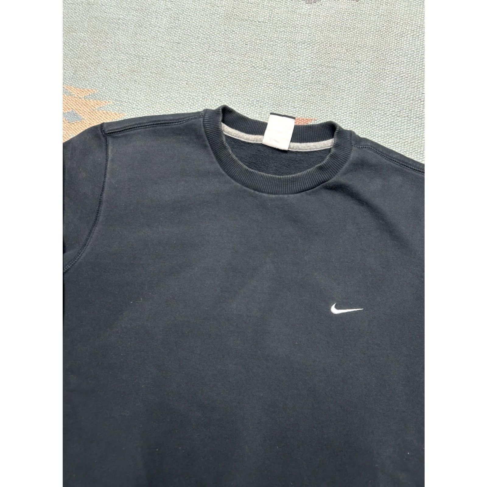 Nike VINTAGE Nike crewneck sweatshirt pullover black embroidered swoosh check logo large Mens L Size US L / EU 52-54 / 3 - 2 Thumbnail