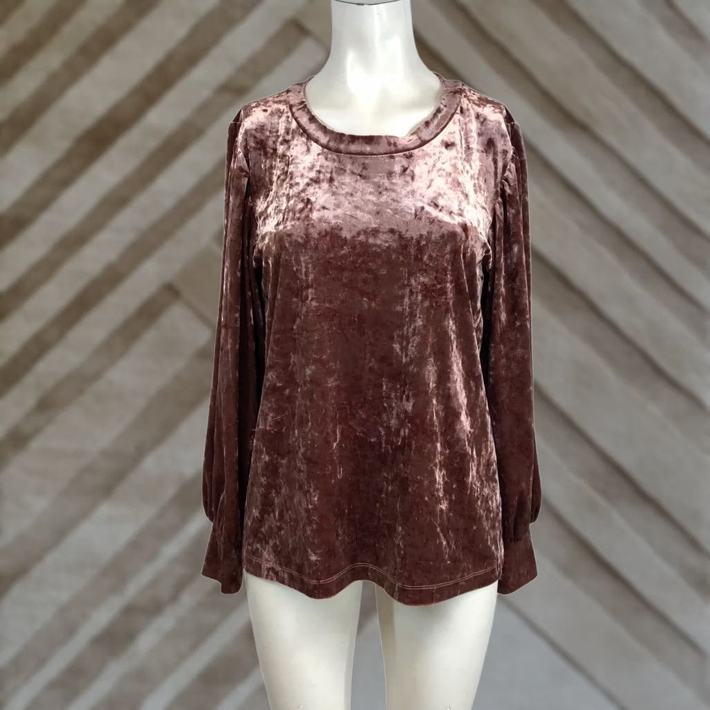 Vintage ModCloth Shirt Top Womens L Mauve Long Sleeve Round Neck Velour Brown Size L / US 10 / IT 46 - 1 Thumbnail