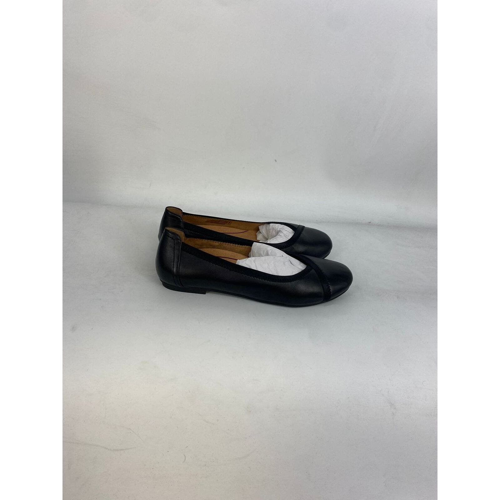 image of Vionic Women Caroll Ballet Leather Slip-On Flats Black Size 10