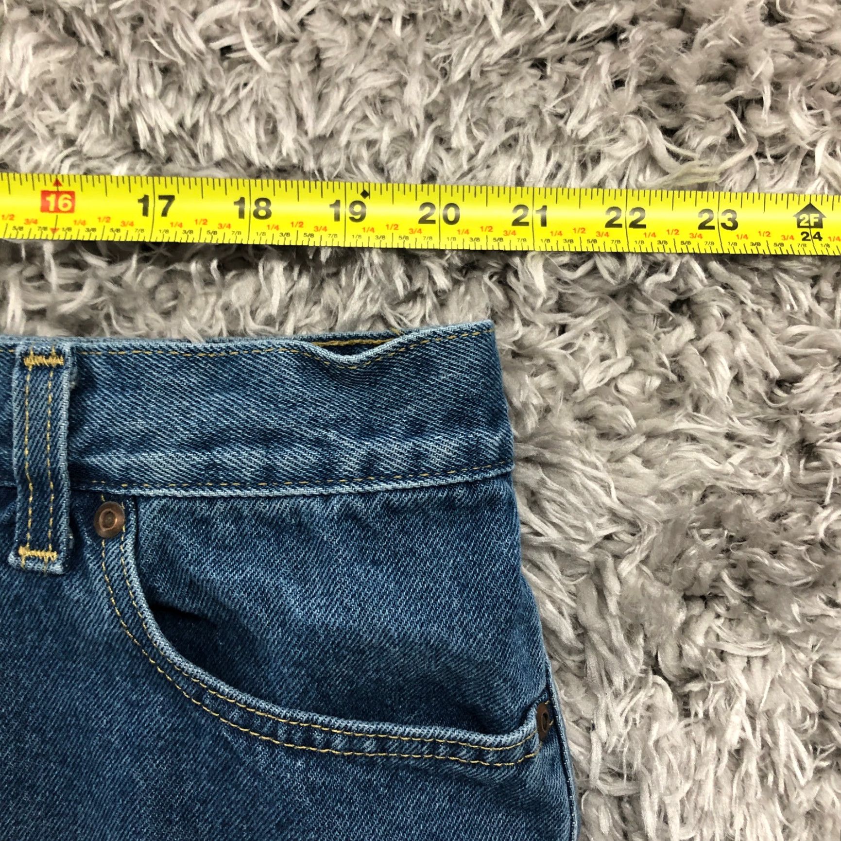 Denime Outdoor Life Bermuda Shorts Mens Size 44 Denim Blue Dark Wash 5-Pocket Regular Mid Rise Belt Loops Casual Jeans Shorts Size US 44 / EU 60 - 2 Thumbnail