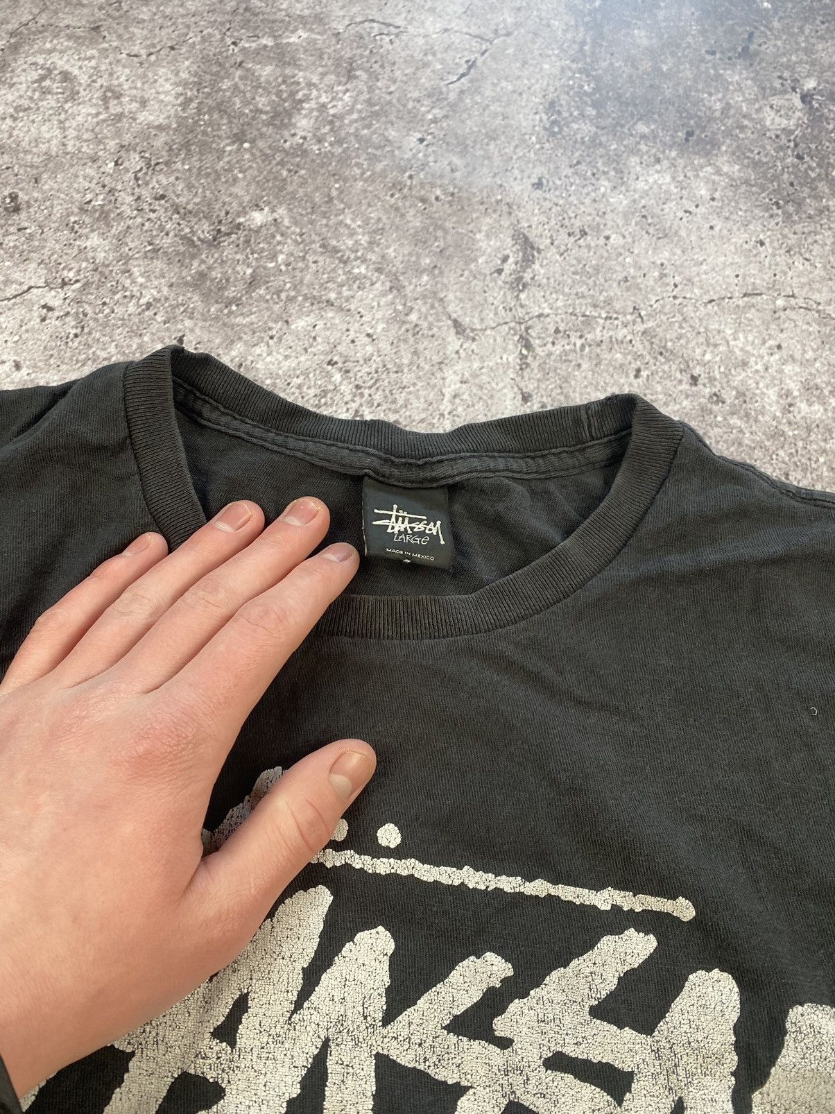 Stussy × Vintage Vintage Stussy Distressed faded black oversized Y2K t-shirt Size US L / EU 52-54 / 3 - 4 Thumbnail