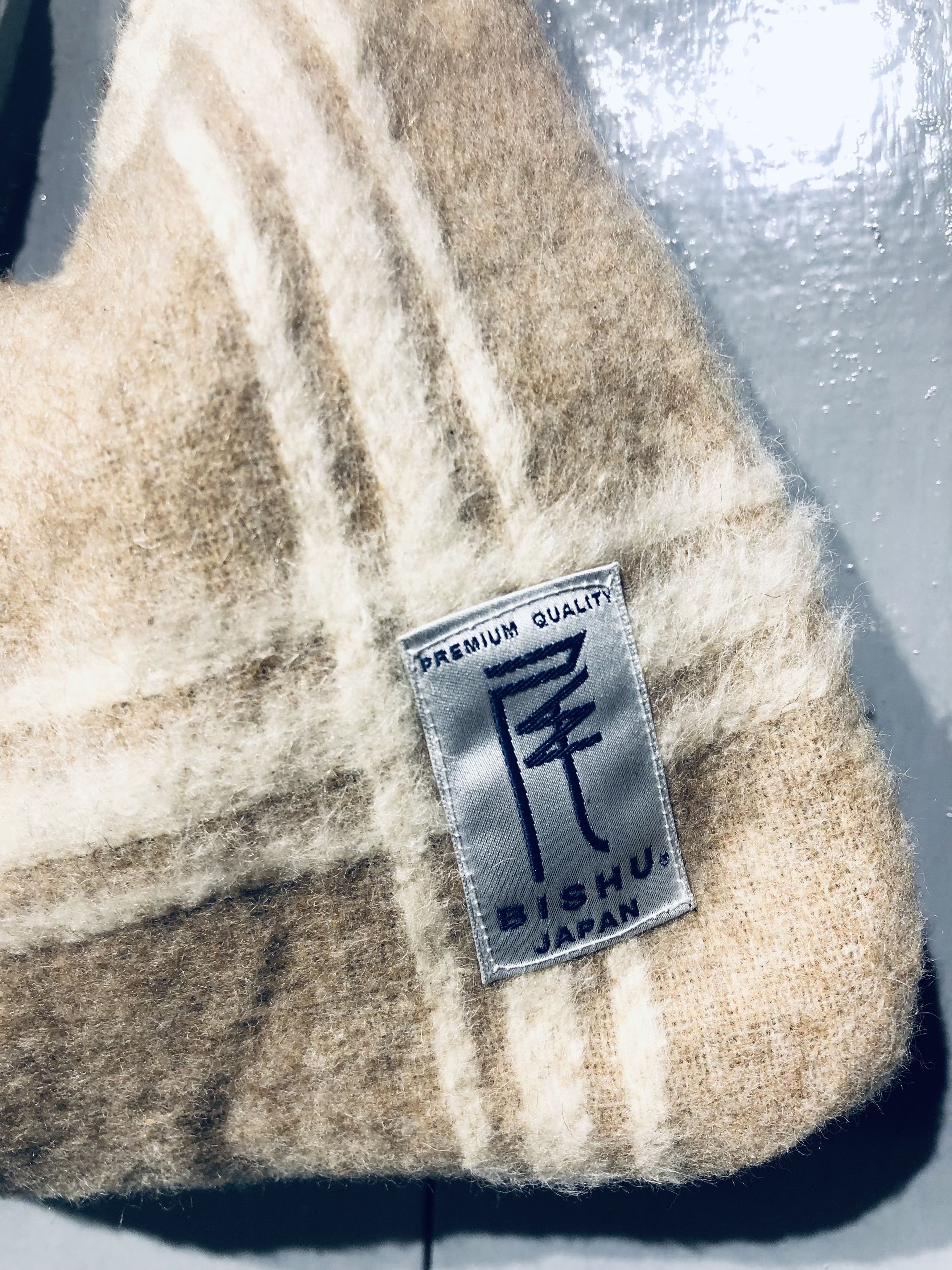Designer × Japanese Brand JAPANESE BISHU WOOL STYLE MINI HANDCARRY BAG Size ONE SIZE - 3 Thumbnail