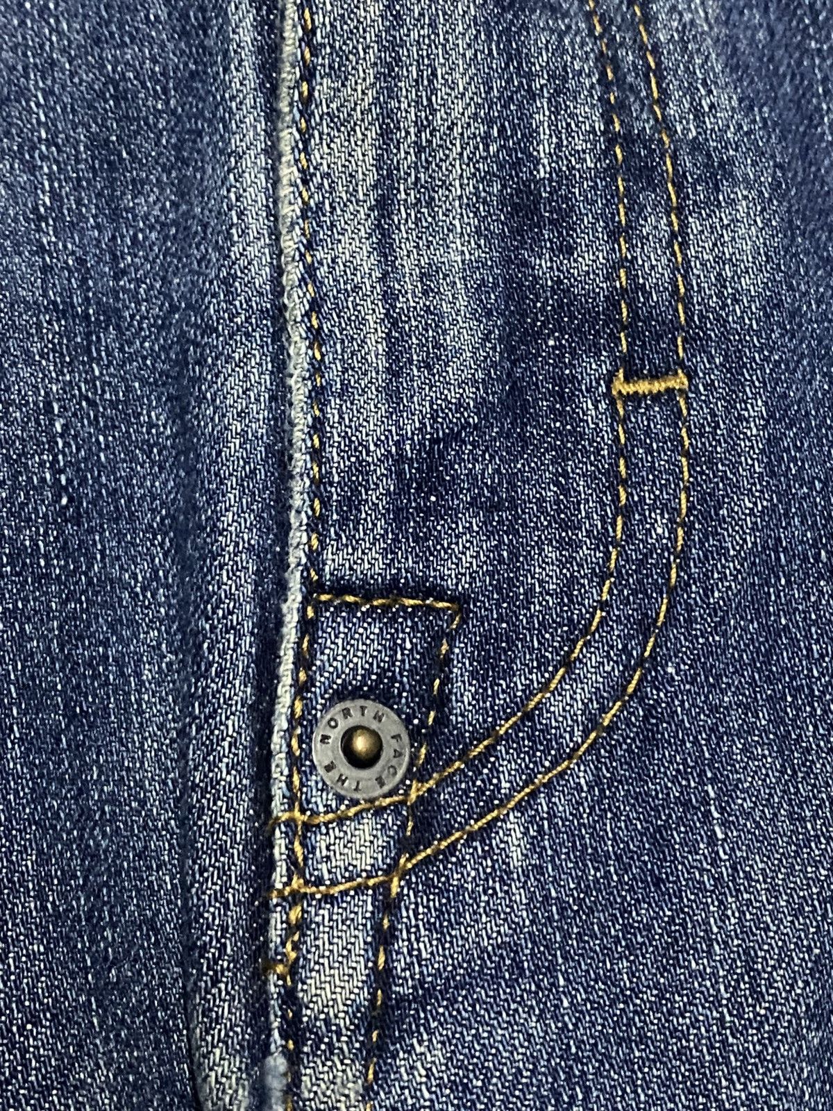 The North Face Vintage The North Face Distressed Slim Fit Jeans Size US 33 - 10 Thumbnail