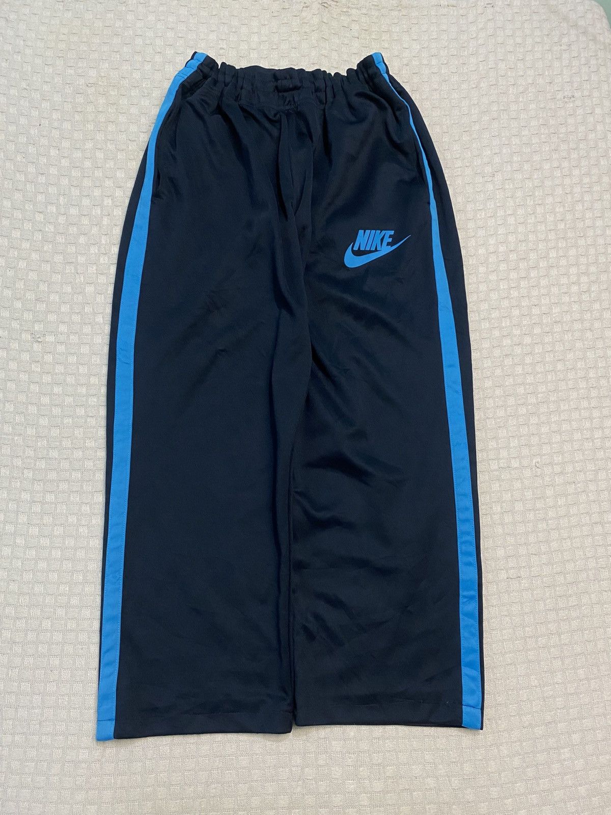 Billie Eilish × Nike 💥 VINTAGE NIKE 90S BAGGY WIDE LEG SWOOSH TRACK PANTS Y2K Size US 28 / EU 44 - 1 Thumbnail