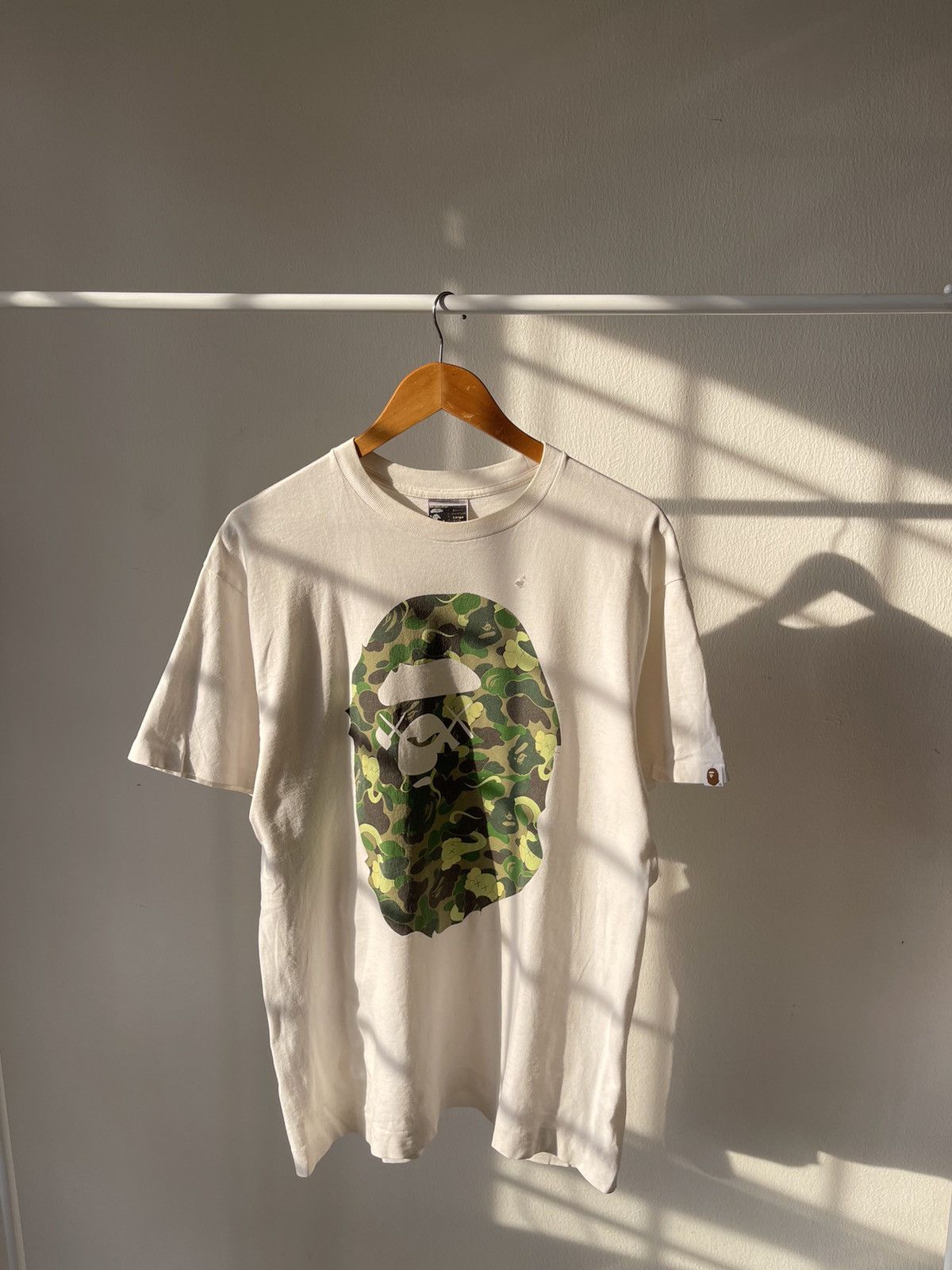 Bape × Kaws × Nigo Vintage Bape X Kaws Abc Camo Tee Size US L / EU 52-54 / 3 - 1 Thumbnail