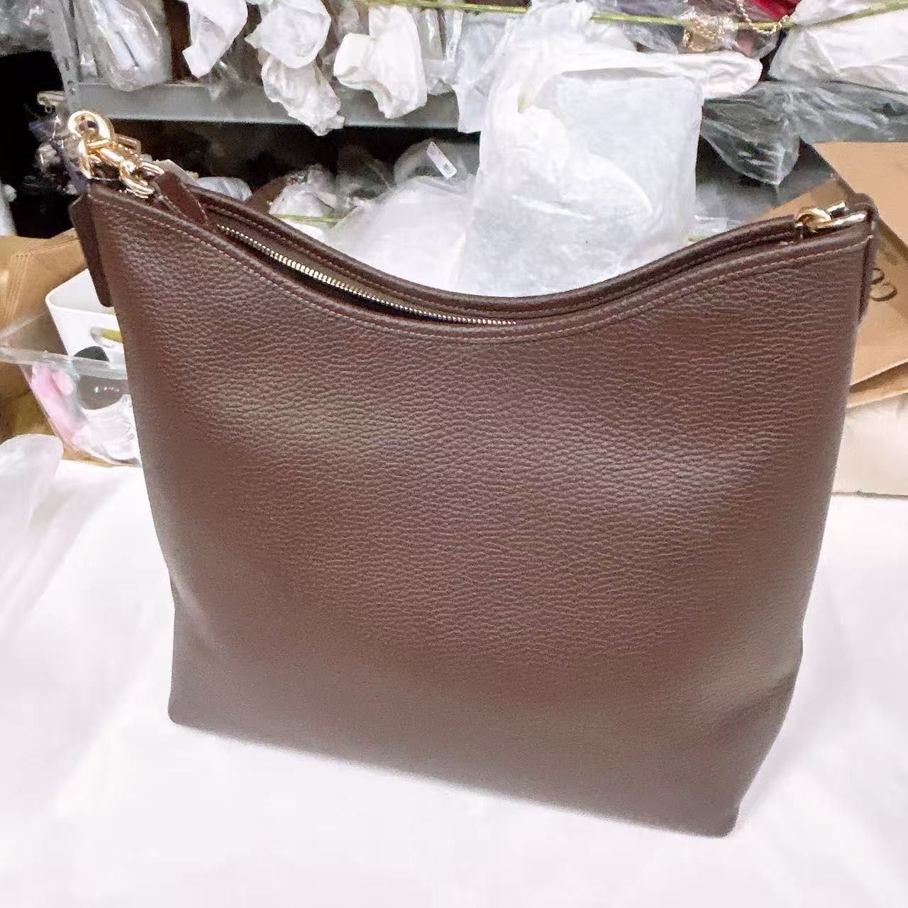 Coach NWT Coach Laurel Large Shoulder Bag CY684 Gold/ maple Size ONE SIZE - 5 Thumbnail