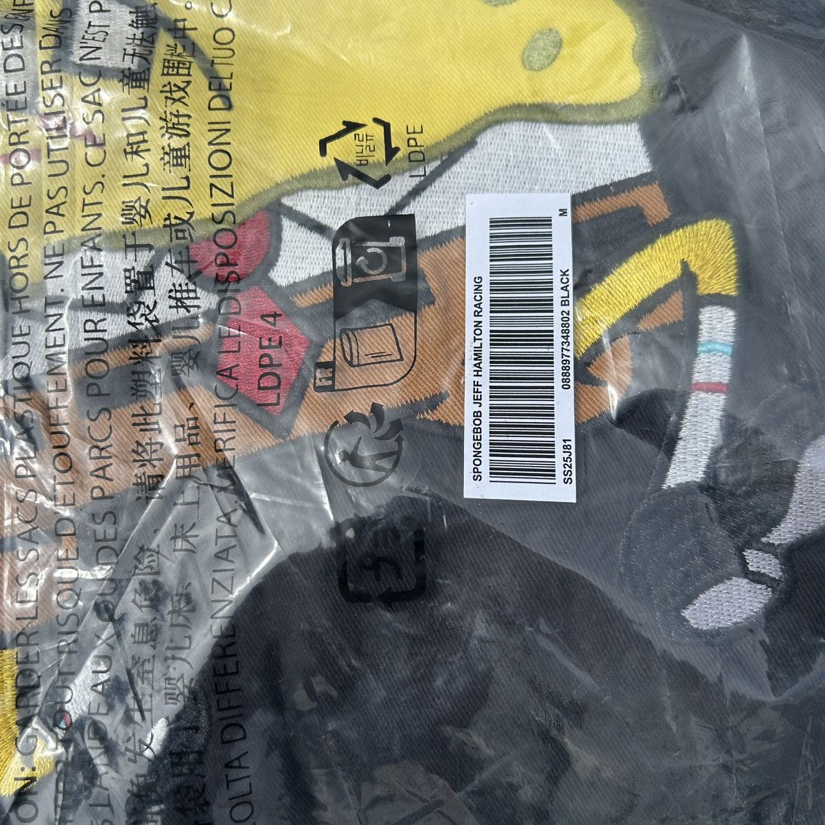 Supreme Supreme SS25 SpongeBob Squarepants Jeff Hamilton Jacket Sz M Size US M / EU 48-50 / 2 - 6 Thumbnail