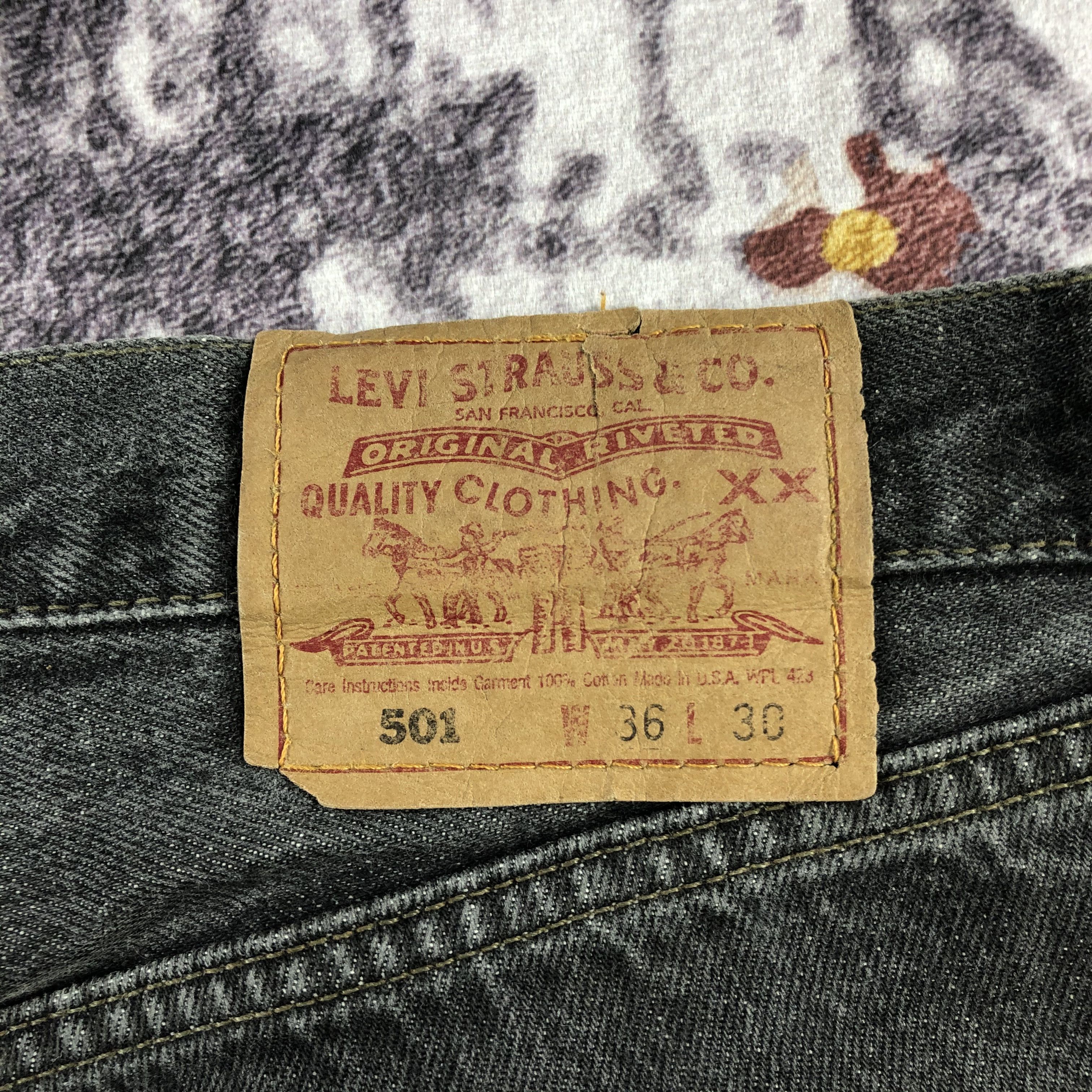 Levi's × Vintage Vintage Faded Black Levis 501 Jeans-JM2351 Size US 38 / EU 54 - 6 Thumbnail