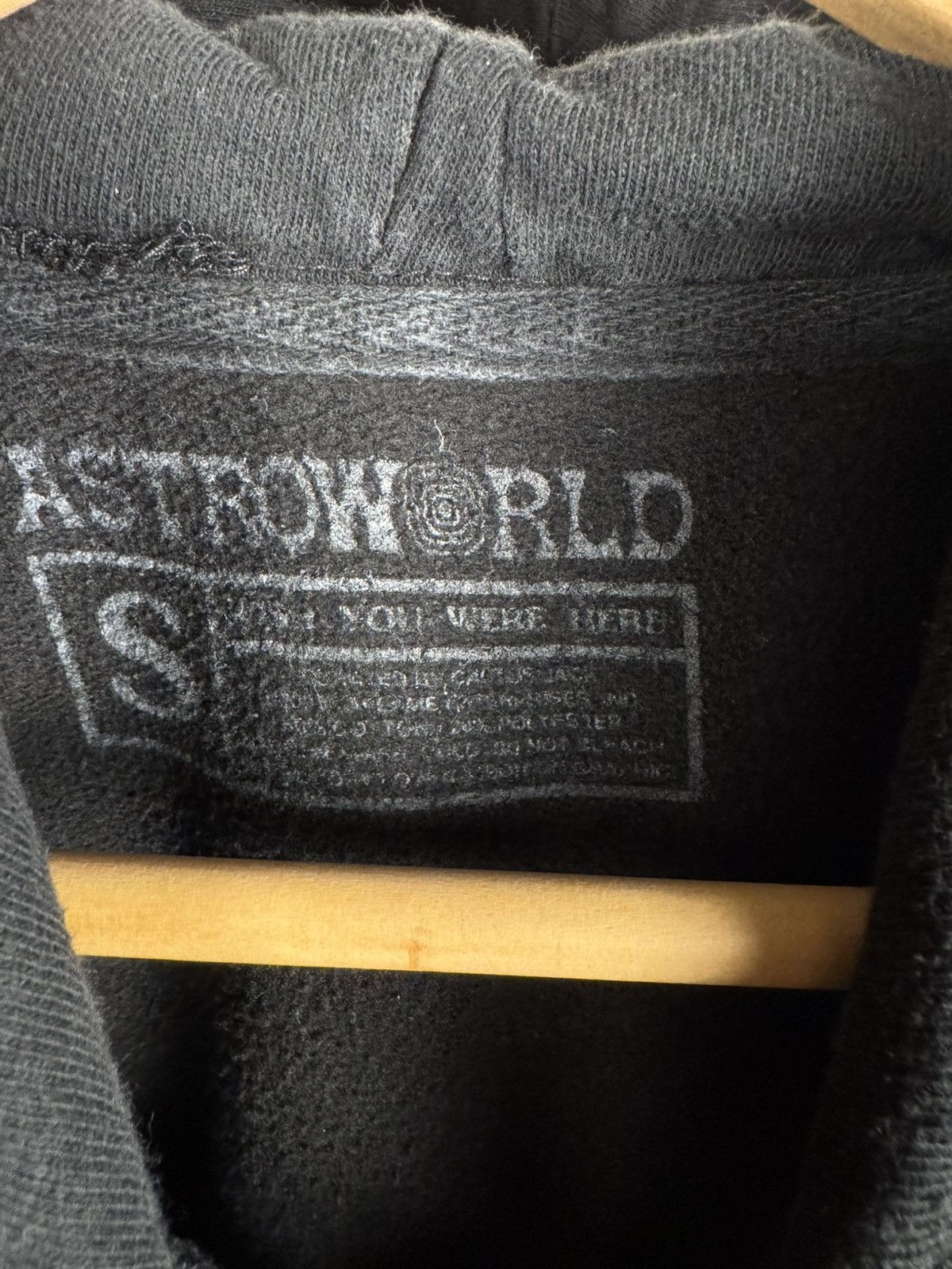 Travis Scott ★ TRAVIS SCOTT Astro world black embroidered hoodie Size US S / EU 44-46 / 1 - 3 Thumbnail