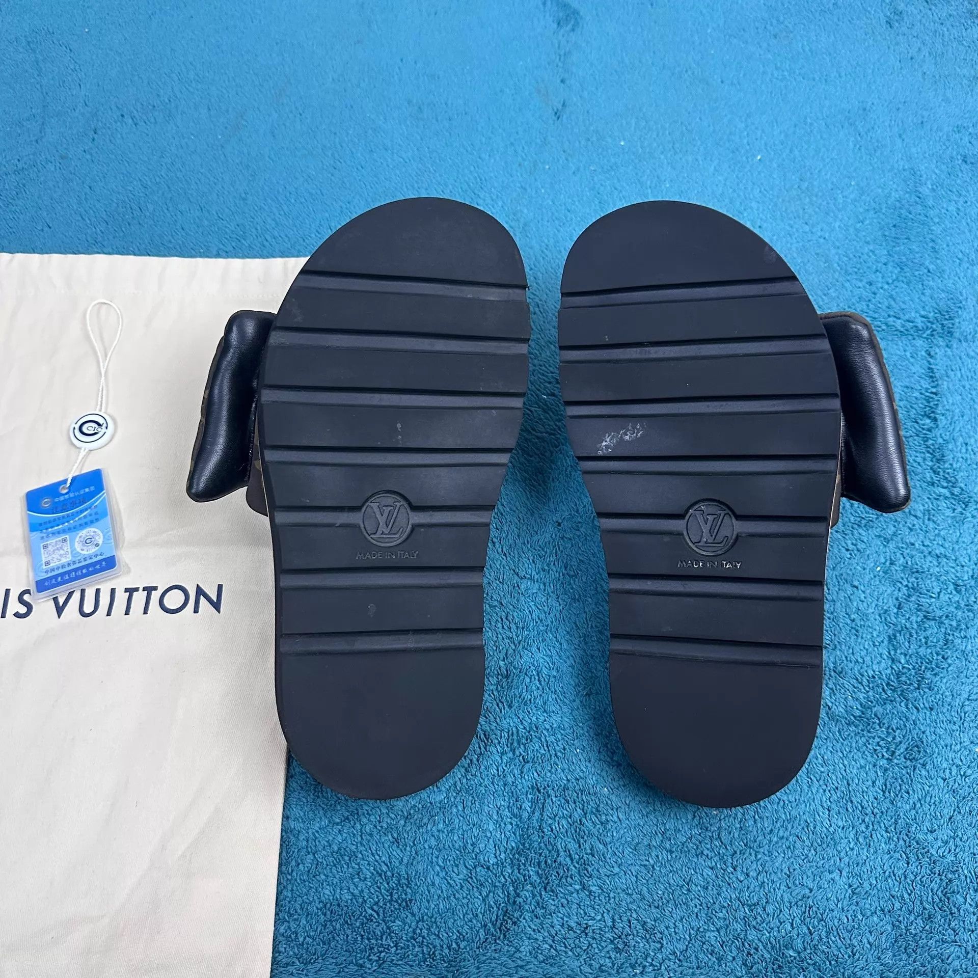 Louis Vuitton LV Pool Pillow Velcro Flip Flops Black Brown 38 Size US 7.5 / IT 37.5 - 5 Thumbnail
