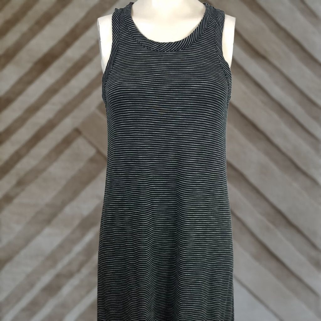 Madewell Madewell Maxi Dress Black White Striped Ribbed Knit Tiered Ruffle Hem Sleeveless Scoop Neck Medium Size M / US 6-8 / IT 42-44 - 1 Thumbnail