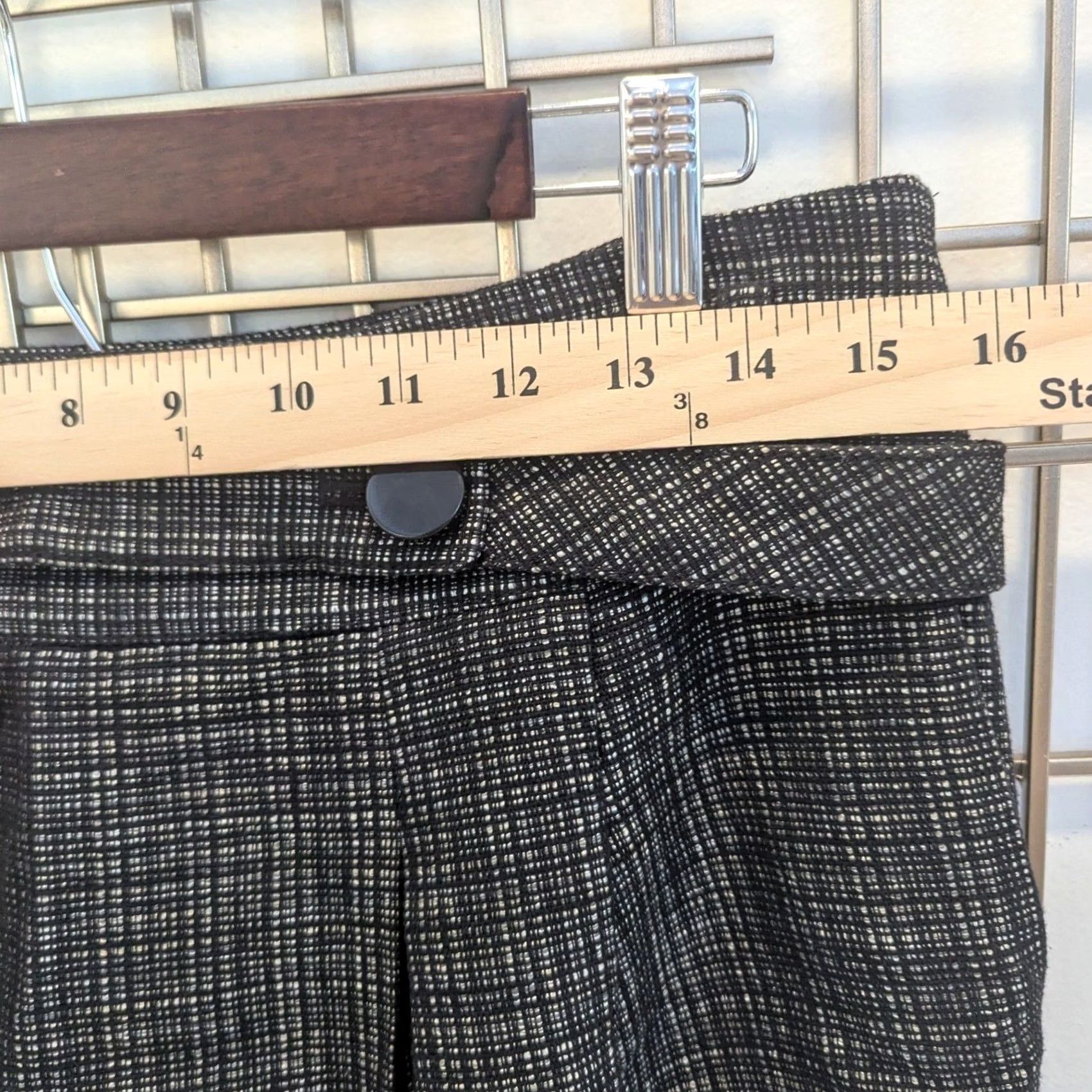 Ann Taylor VINTAGE: No? (Cannot assume) Size 30" / US 8 / IT 44 - 8 Thumbnail