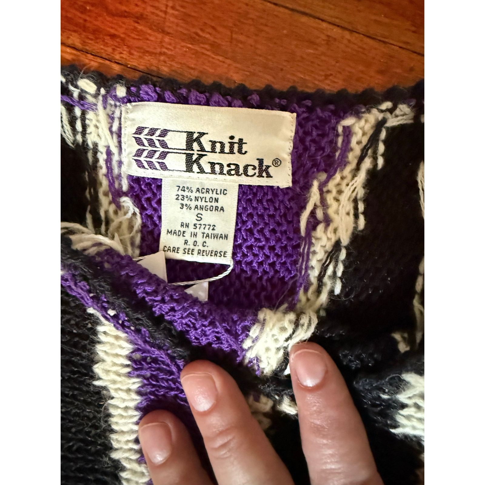 Vintage Vintage 80s Knit Knack Purple Black Harlequin Sweater Small Size S / US 4 / IT 40 - 4 Thumbnail