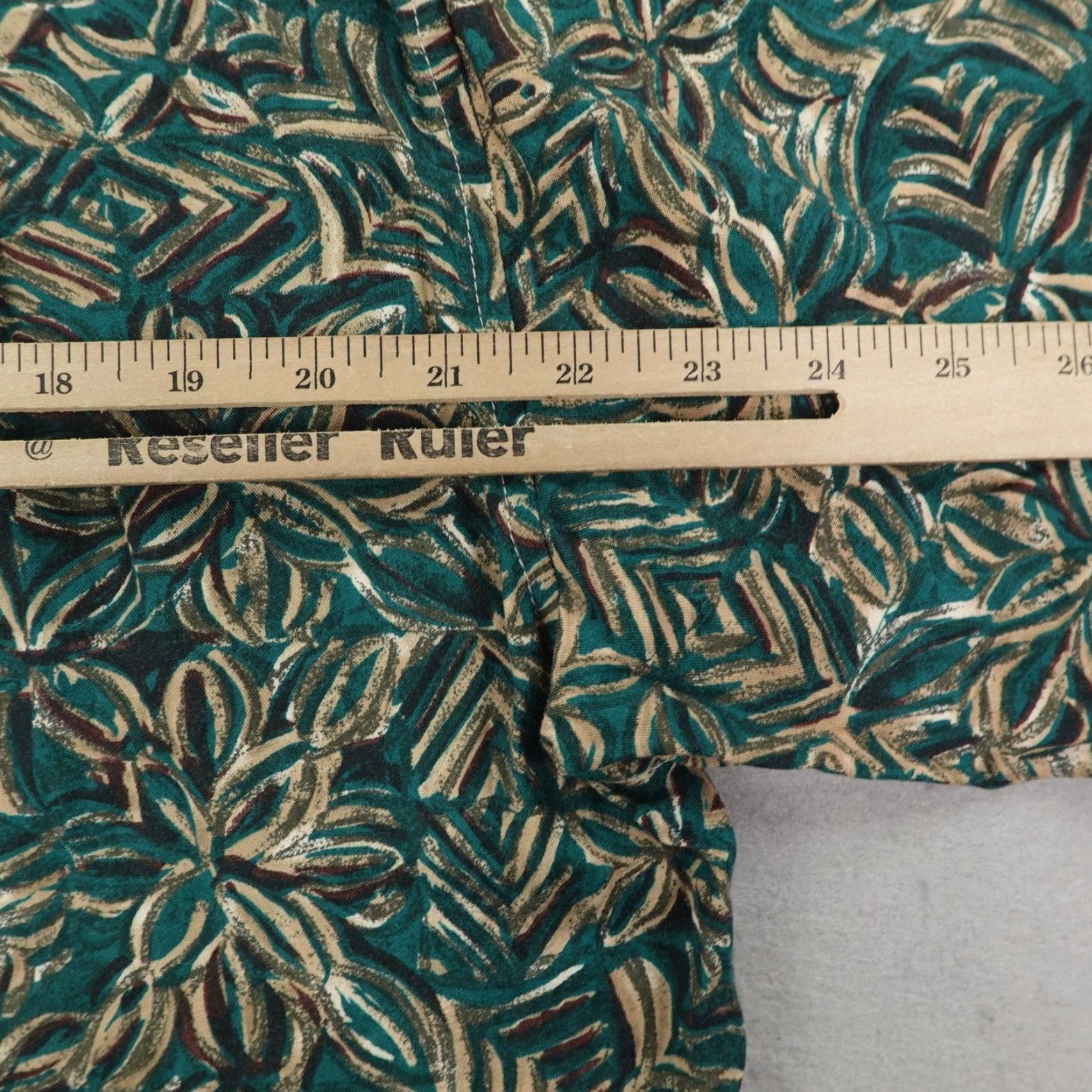 Rusty VINTAGE Rusty Shirt Mens Large Green Floral Hawaiian Aloha Surf Camp Y2K Beach Floral Button-Up Short Sleeve Mens Reg Shirt Size US L / EU 52-54 / 3 - 5 Thumbnail