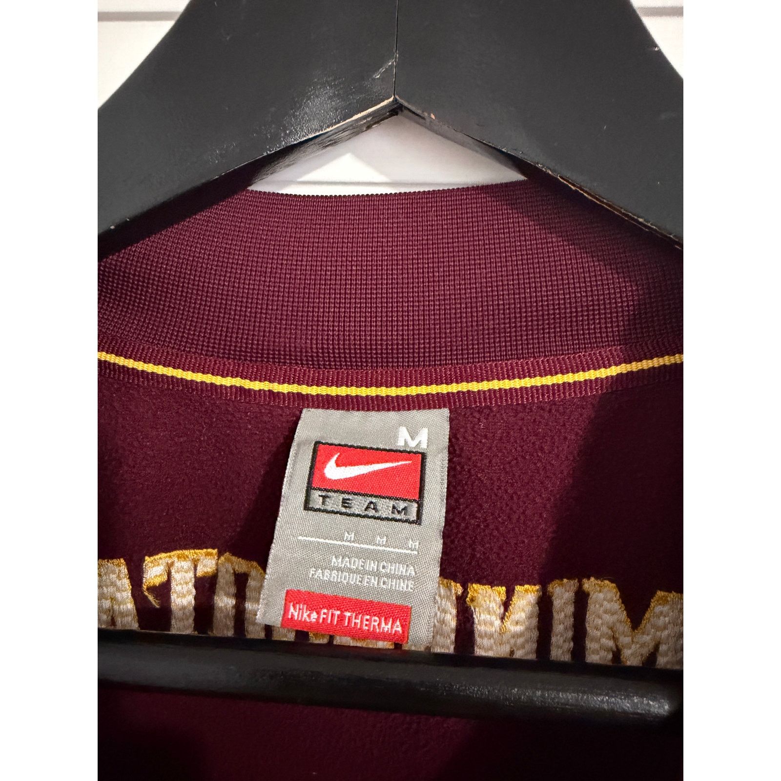 Nike University of Minnesota Gophers NikeFit Sweatshirt Size M Size US M / EU 48-50 / 2 - 3 Thumbnail