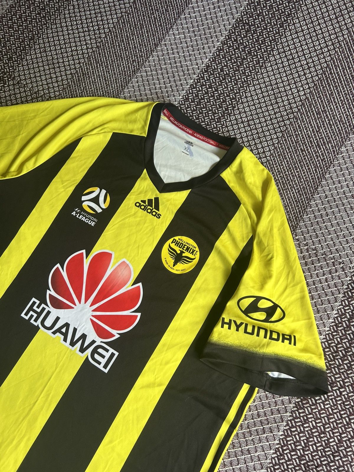Adidas Wellington Phoenix Home Jersey Sportswear T-shirt Size M Size US XL / EU 56 / 4 - 5 Thumbnail
