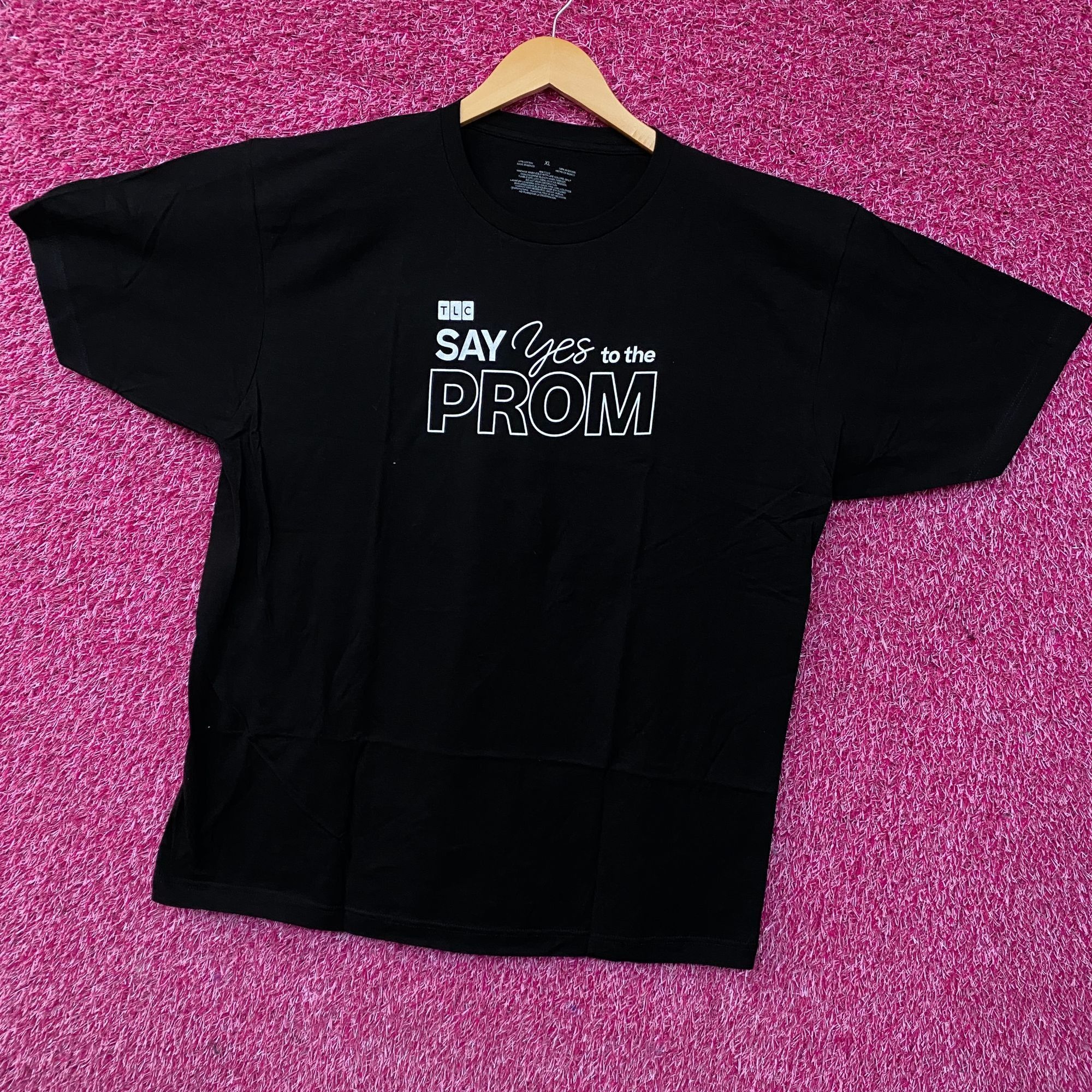 Band Tees TLC "Say Yes to the Prom" Promotional Graphic T-Shirt XL Size US XL / EU 56 / 4 - 3 Thumbnail