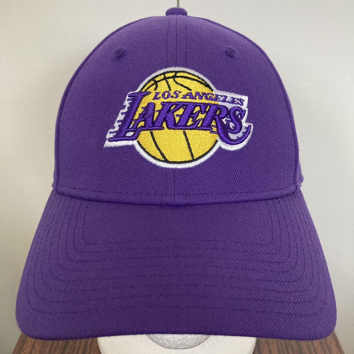 New Era NEW ERA 9FORTY LOS ANGELES LAKERS HAT CAP NBA BASKETBALL OSF Size ONE SIZE - 4 Thumbnail