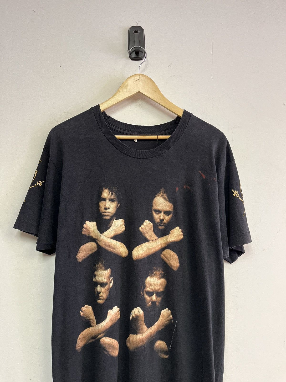 Metallica 1992 metallica birth school band tee Size US XL / EU 56 / 4 - 1 Thumbnail