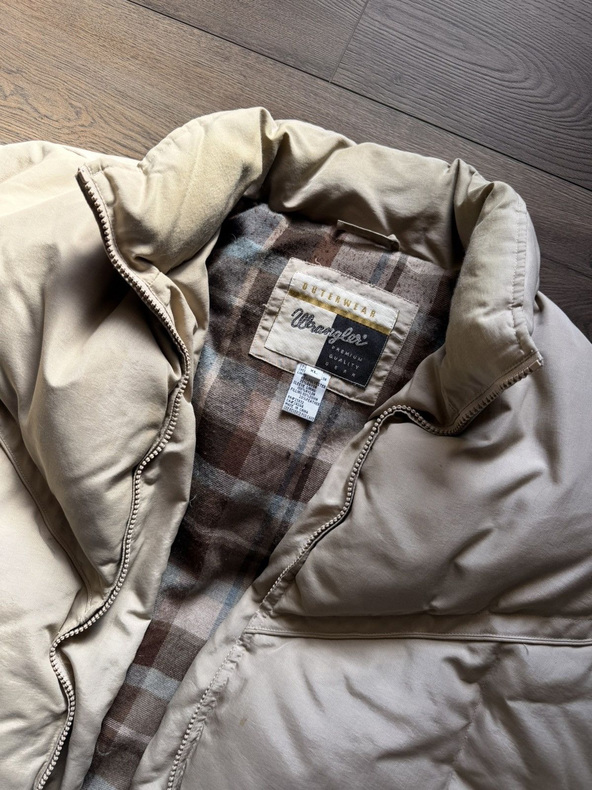 Wrangler Wrangler down filled Lined Nylon Coat, XL Size US XL / EU 56 / 4 - 7 Thumbnail