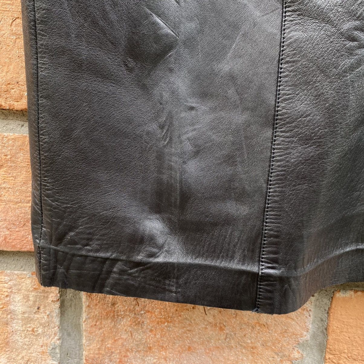 Loewe Loewe Black Leather Skirt with Side Zipper Size 30" / US 8 / IT 44 - 11 Thumbnail