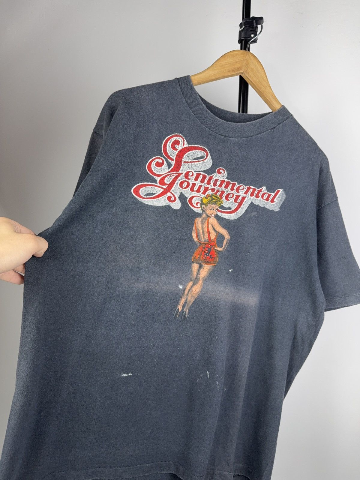 Vintage Vintage 90s B-17 Sentimental Journey Pin-Up WWII Tee XL USA Size US XL / EU 56 / 4 - 2 Thumbnail