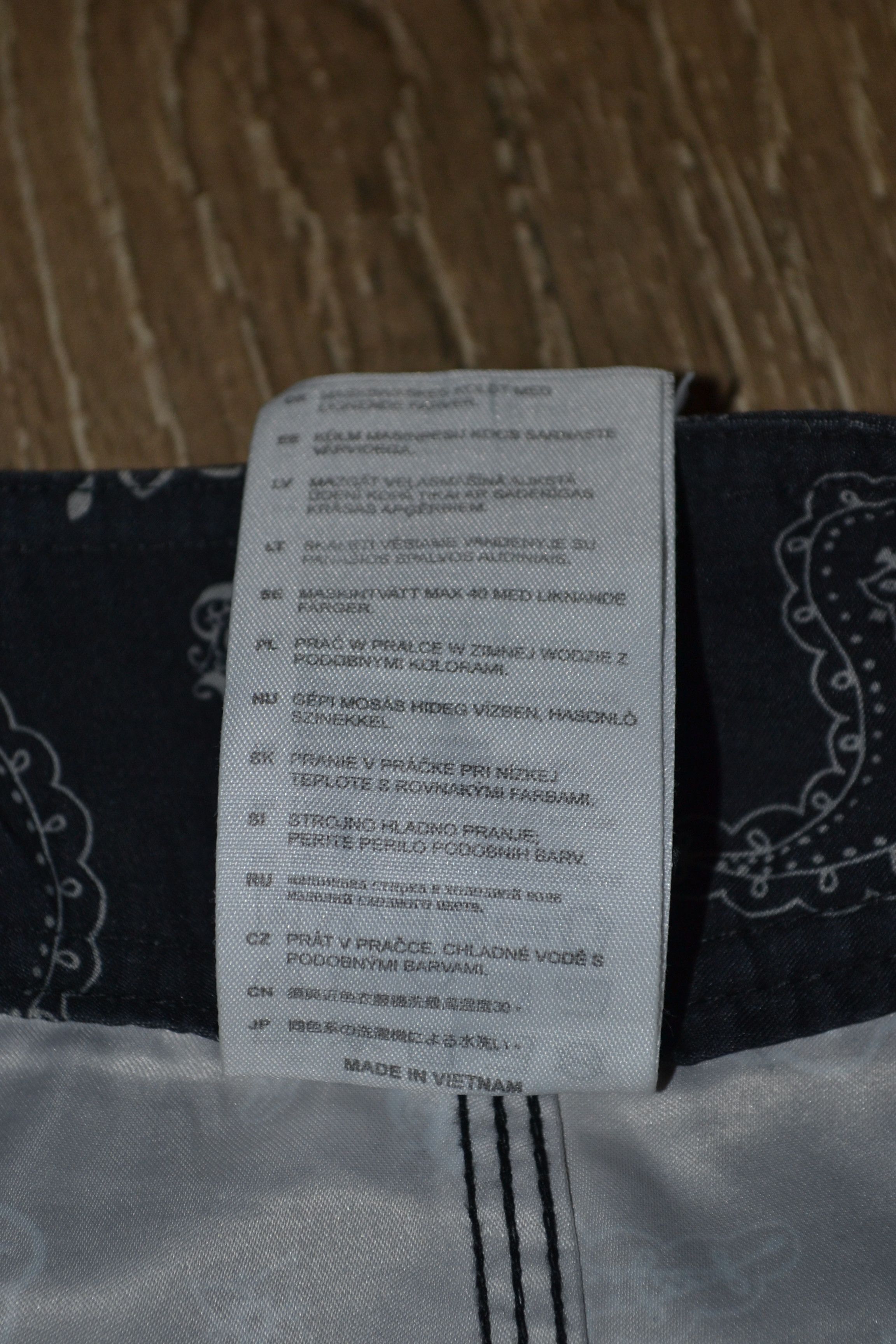 Carhartt Wip Carhartt WIP Maui Board Shorts | | Rare Vintage Streetwear Size US 32 / EU 48 - 9 Thumbnail