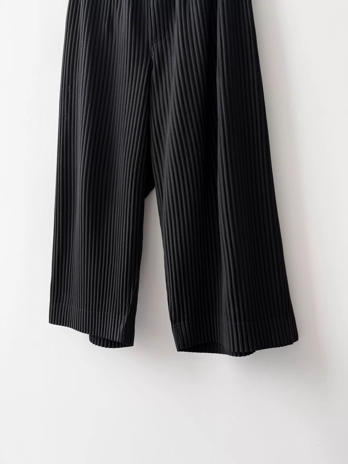 Homme Plisse Issey Miyake Issey Miyake HOMME PLISSÉ mid pants black size 2 Size US 32 / EU 48 - 6 Thumbnail
