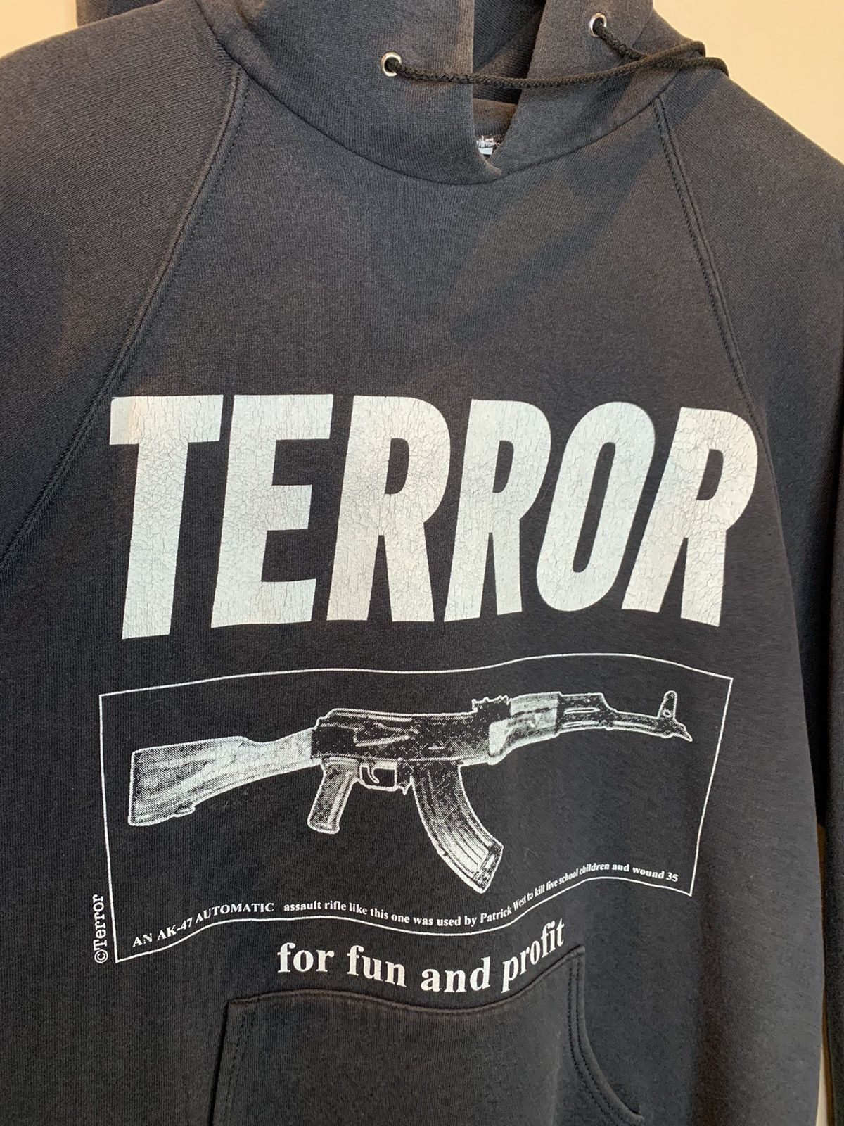 Band Tees *RARE* Vintage 80’s Terror Worldwide Don Rock AK-47 Hoodie Size US XL / EU 56 / 4 - 5 Thumbnail