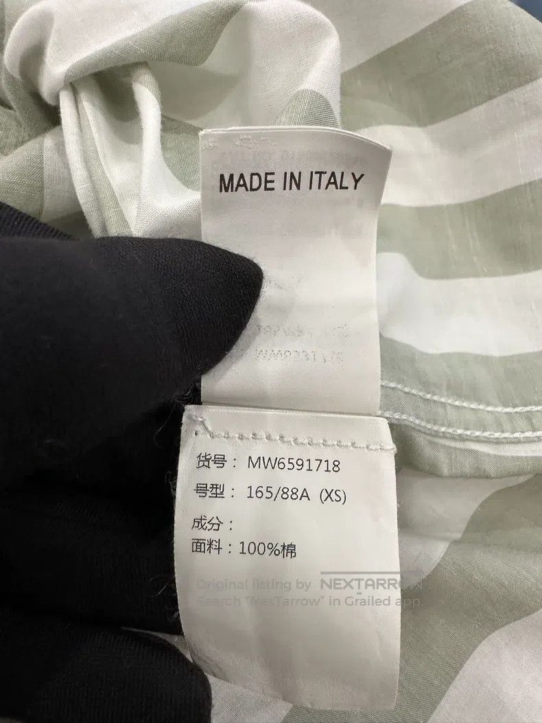 Brunello Cucinelli Brunello Cucinelli Gray and white vertical striped shirt Size US S / EU 44-46 / 1 - 6 Thumbnail