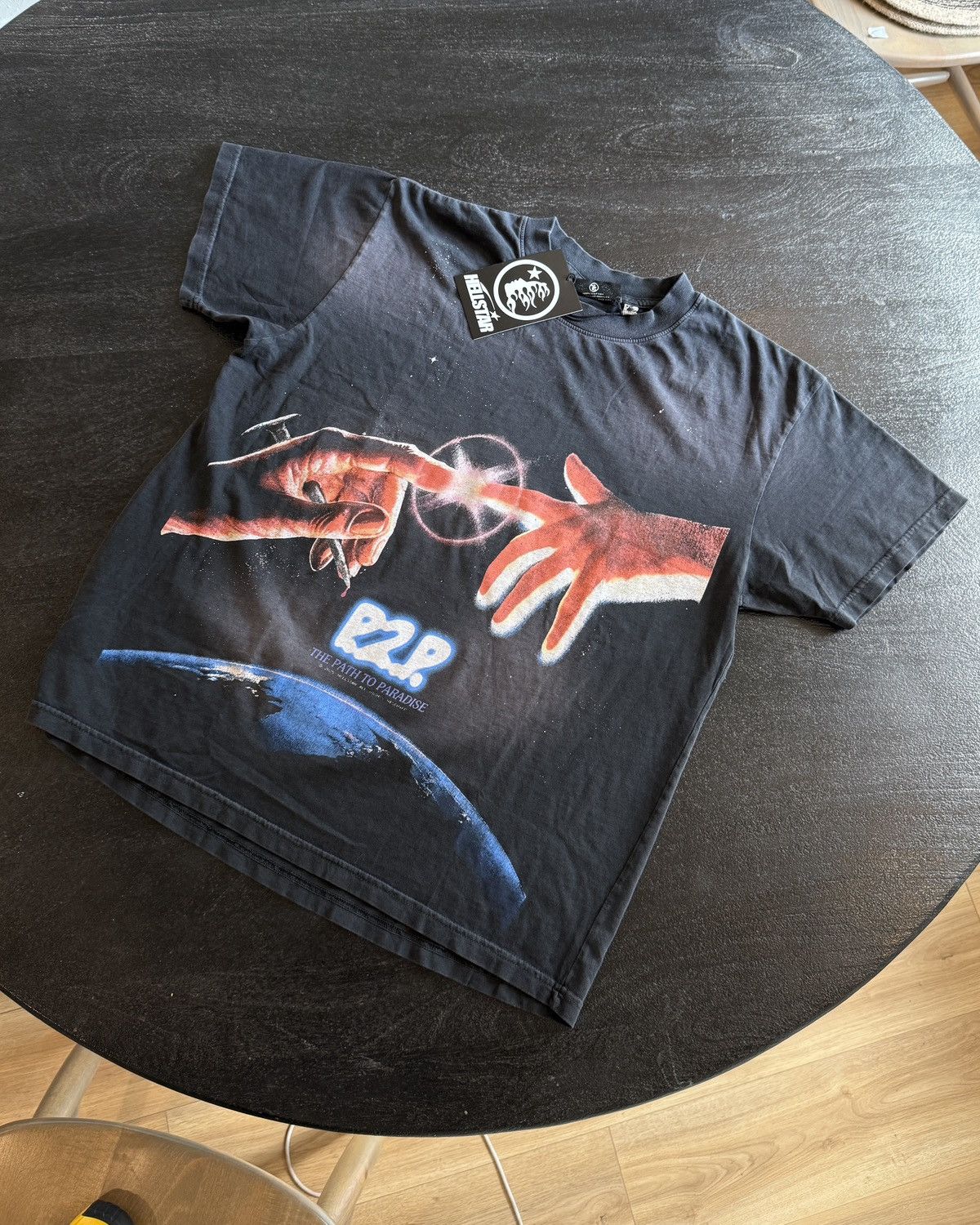 HellStar E.T. Path To Paradise T-Shirt Size Medium