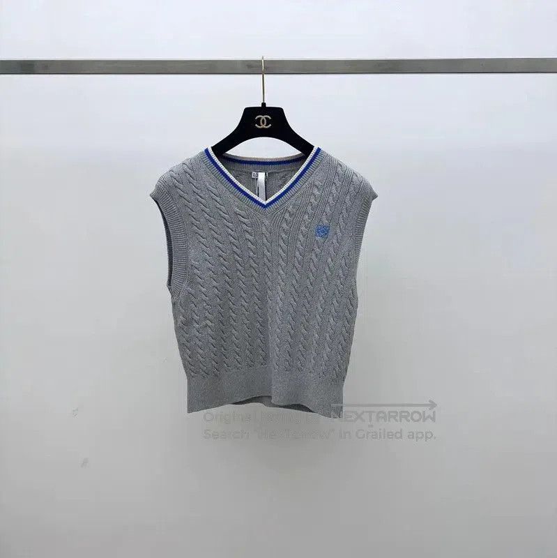 Loewe Loewe Gray Knitted Sleeveless Top . Size L / US 10 / IT 46 - 1 Thumbnail