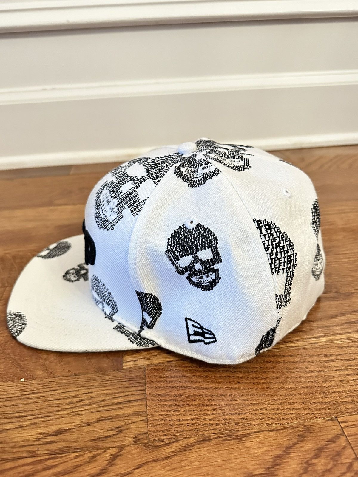 Fuck The Population FTP Skull Fitted Hat White Size 8 Size ONE SIZE - 6 Thumbnail