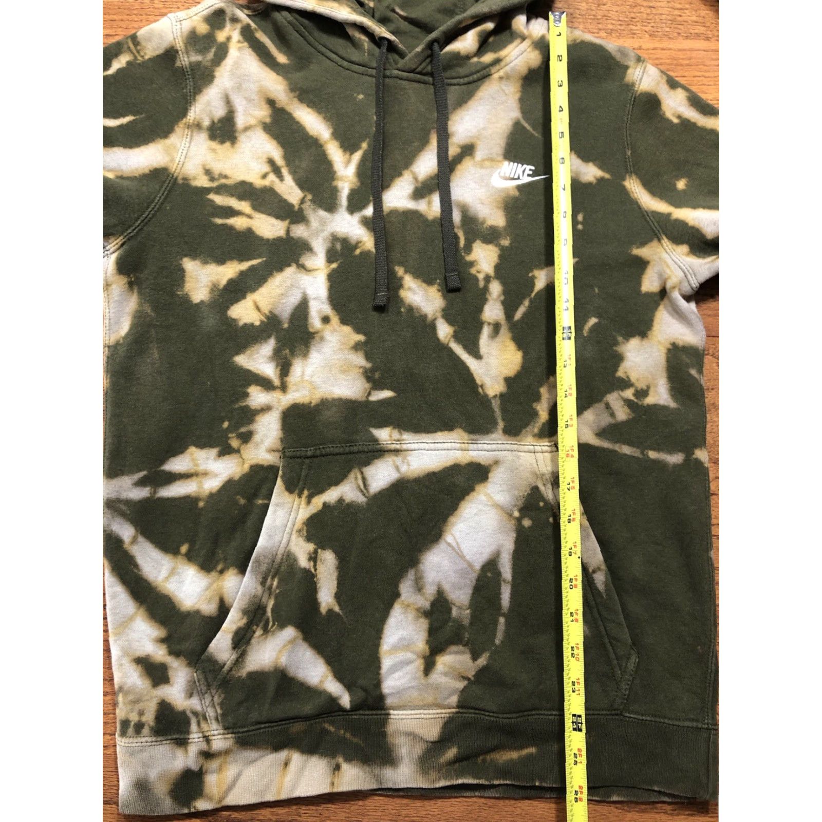 Nike Nike Hoodie Tie Dye Acid Wash Green Mens Small Sweatshirt 90s Sports Pattern Tie Dye Cotton Blend Colorful 1 Of 1 Size US S / EU 44-46 / 1 - 7 Thumbnail