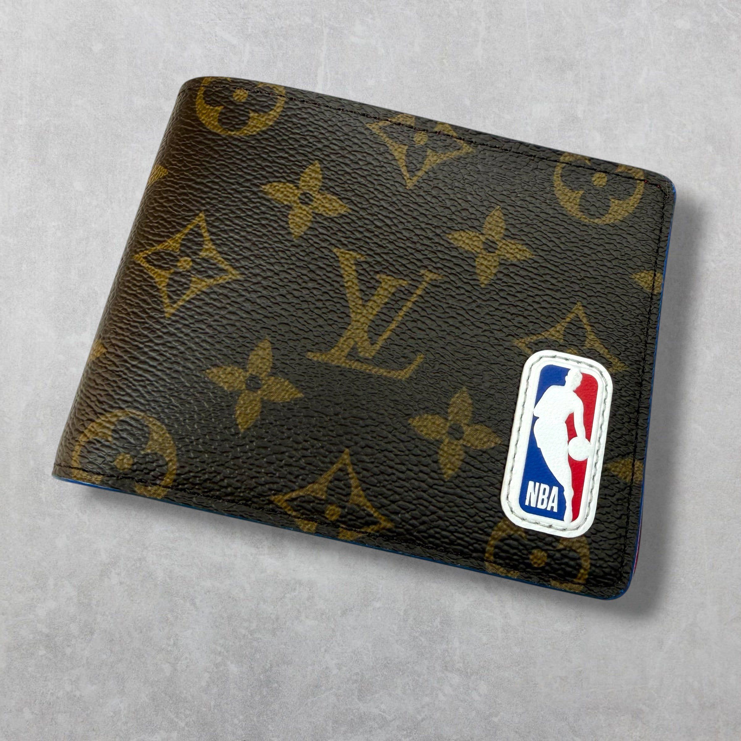 Louis Vuitton Louis Vuitton Monogram NBA Multiple Wallet Size ONE SIZE - 1 Thumbnail